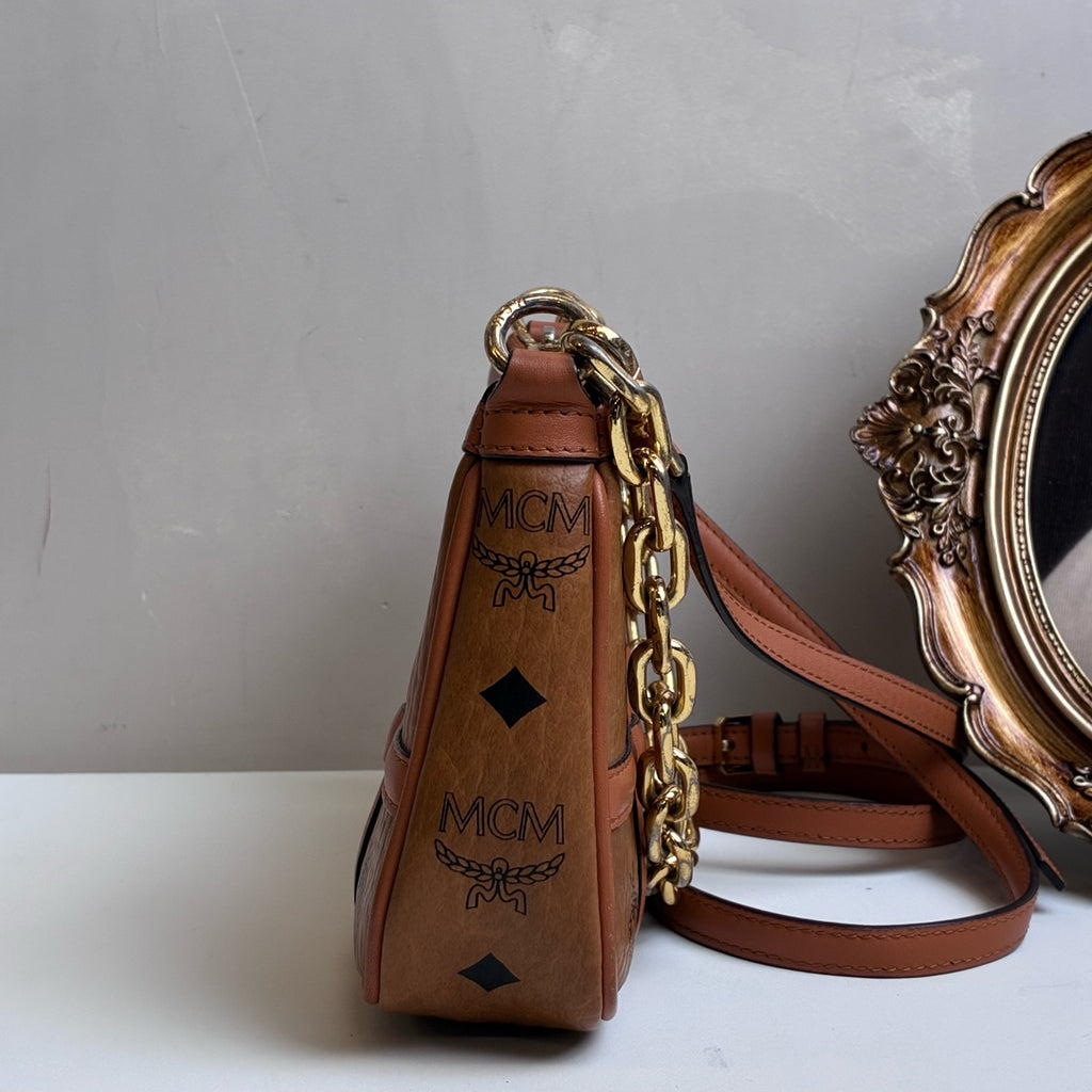 MCM Chain Strap Crossbody Bag Mahjong Bag Classic Cognac Color Mini Aren Shoulder Bag