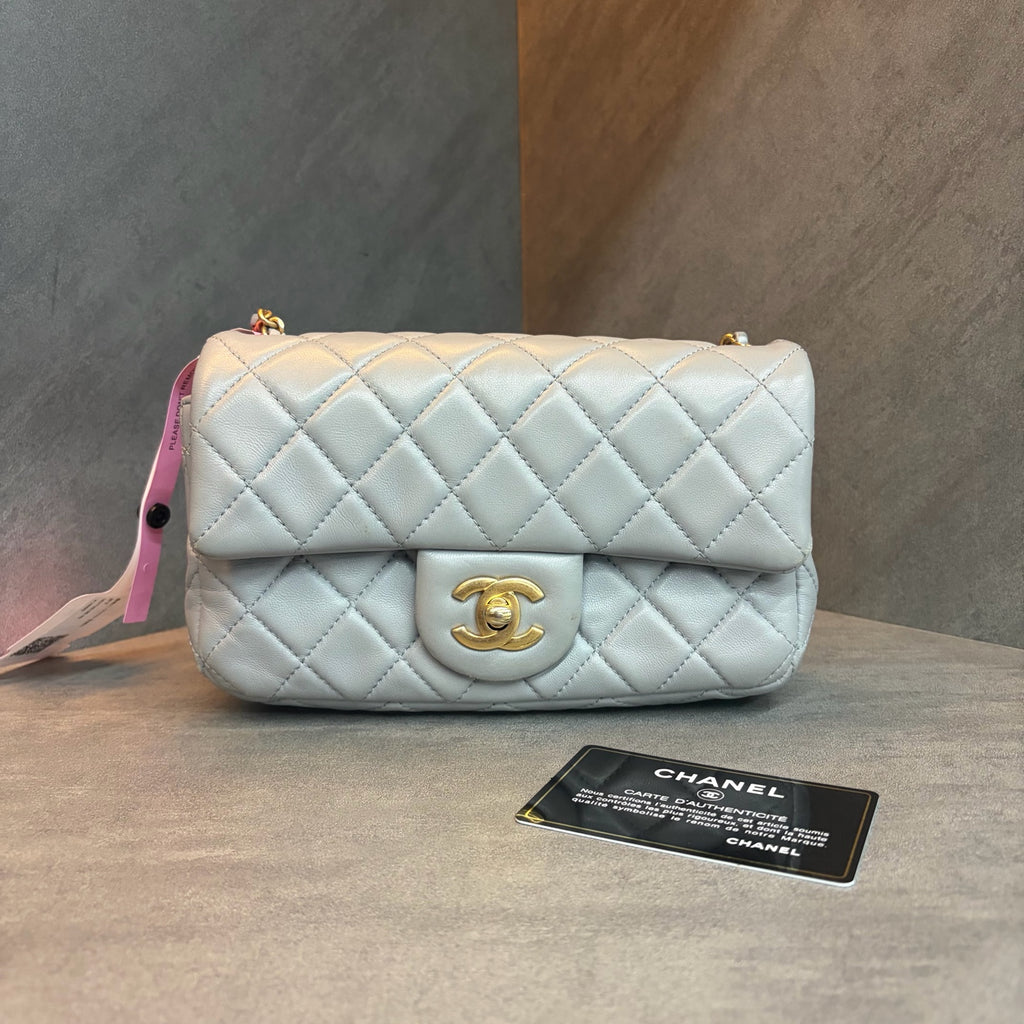 Chanel CF Mini, gray lambskin with gold ball hardware, 29 series with authenticity card, structured shape, clean interior, in stock