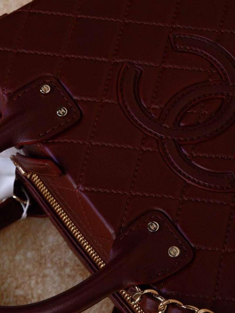 Calfskin Quilted Studded Square Vanity Case Burgundy