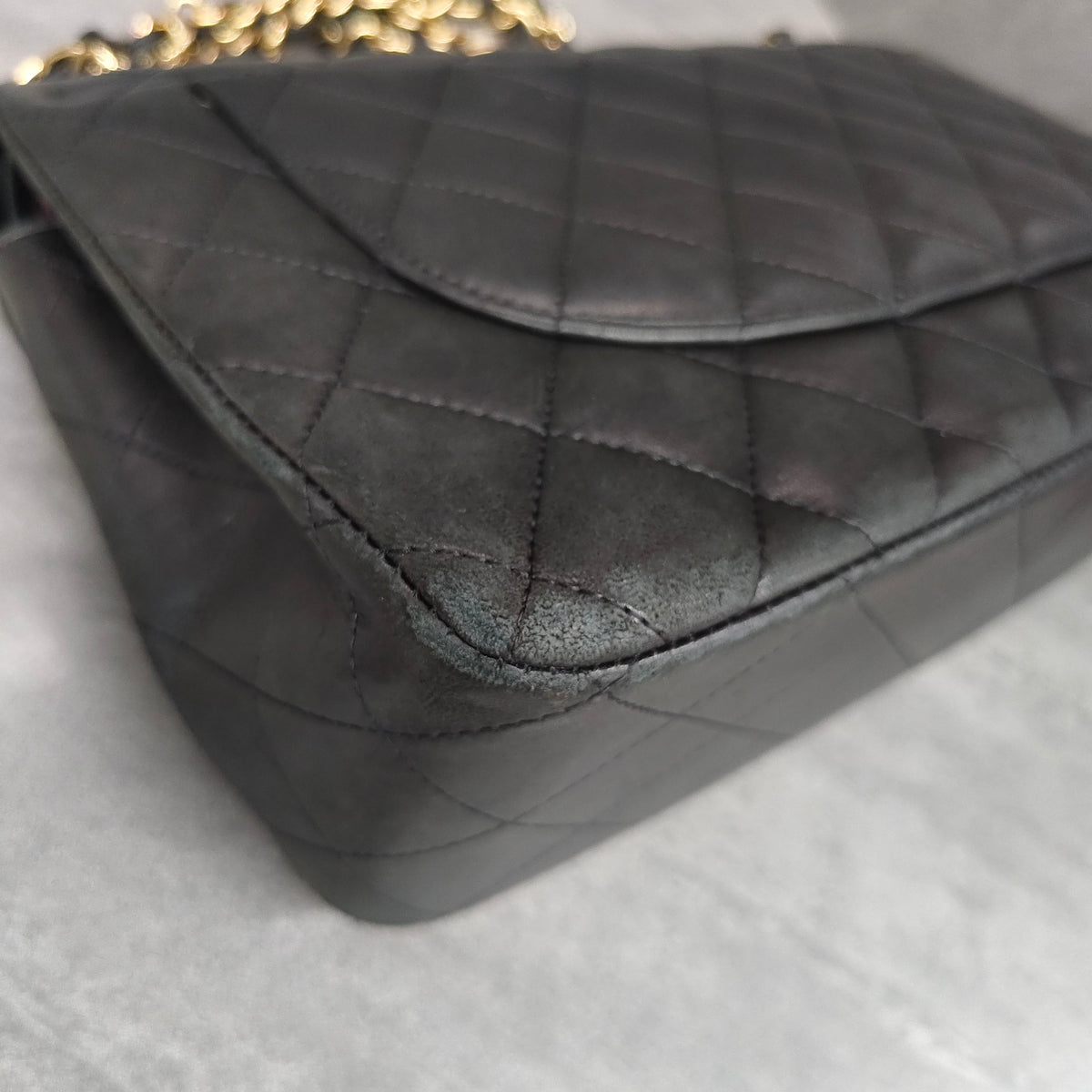 Chanel CF Jumbo Black Gold Lambskin Chain Bag 15 Opening