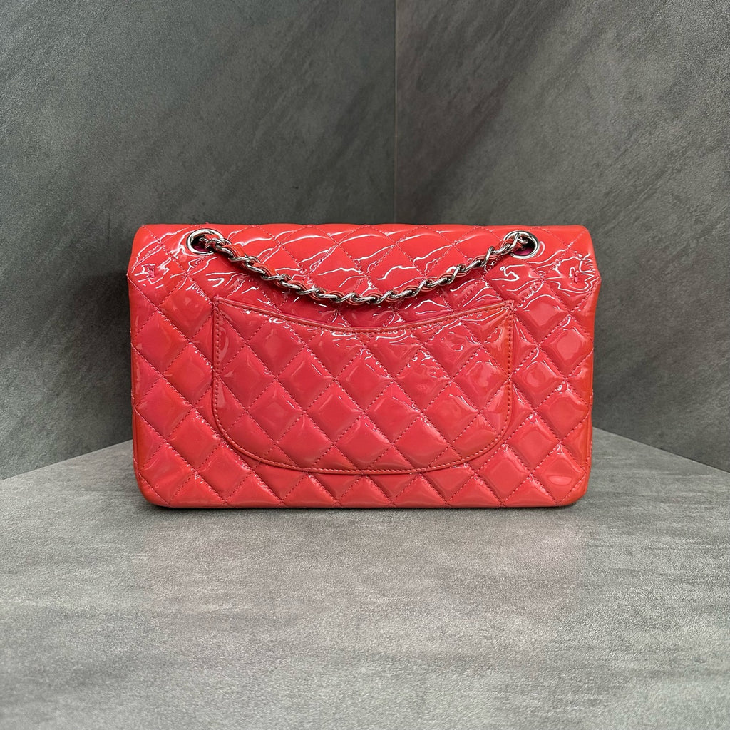 Chanel CF Medium Pink Silver Buckle Patent Leather Chain Bag 19 Open Structured Shape Clean Interior