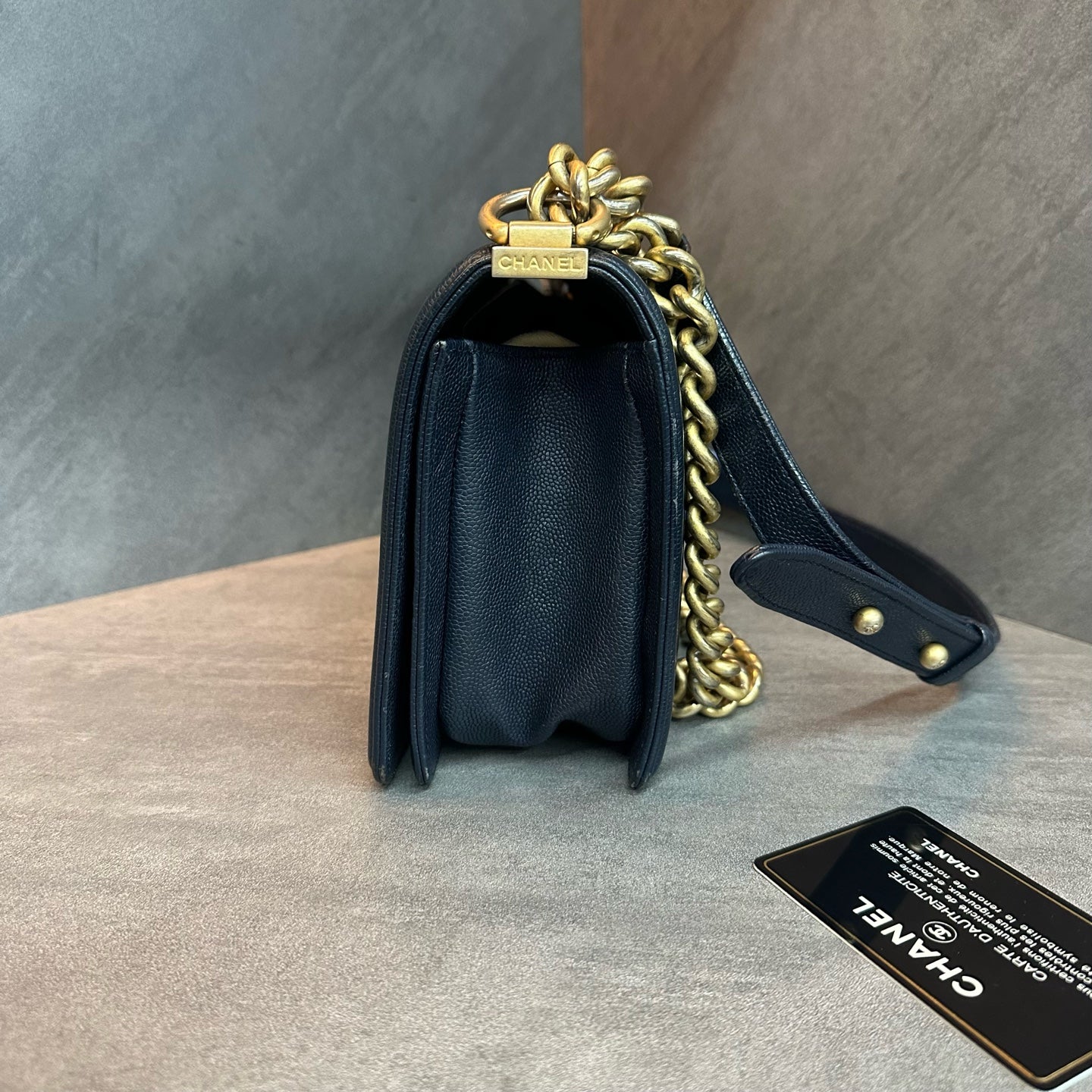 Chanel Le Boy medium size, dark blue lizard-grain cowhide, 25-series with certificate, original condition
