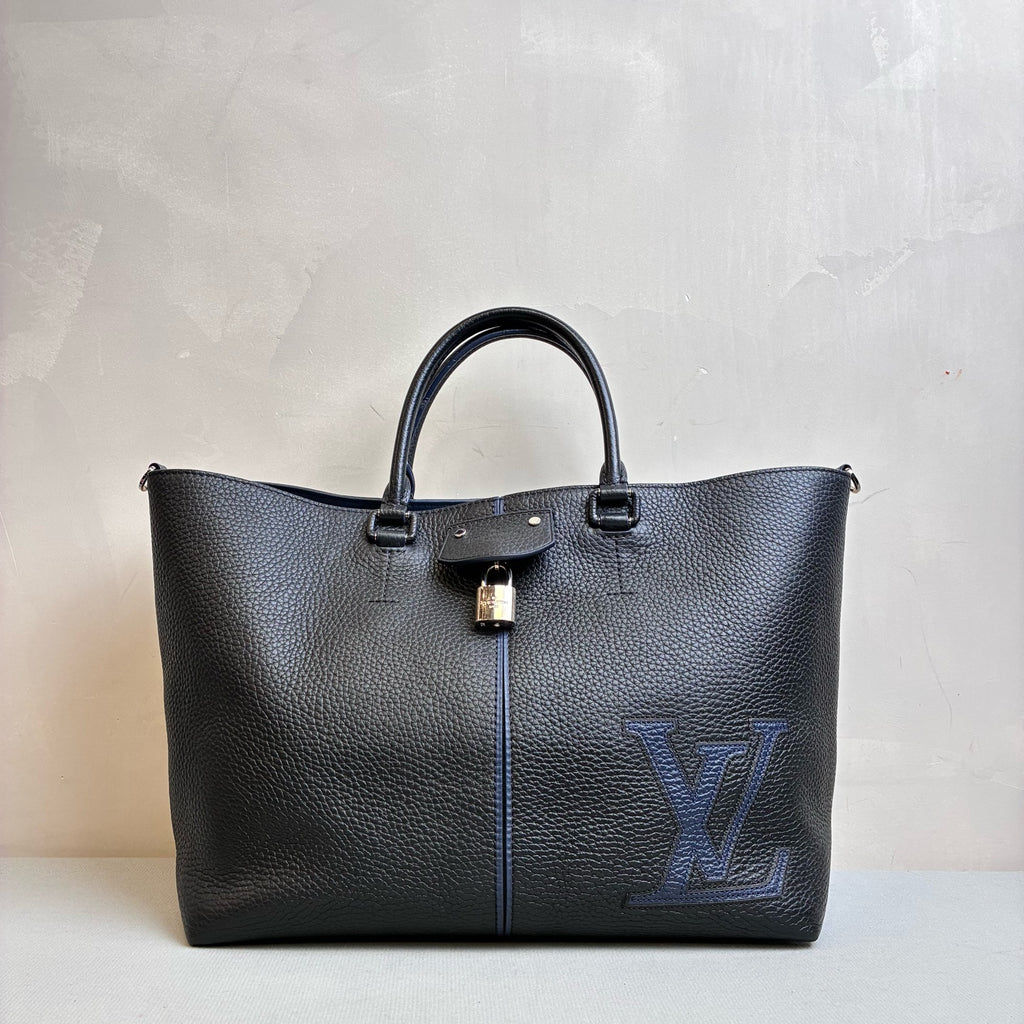 LV/Louis Vuitton Pernelle Tote Bag, Dark Blue Leather, 99% New, Size 31×16 cm