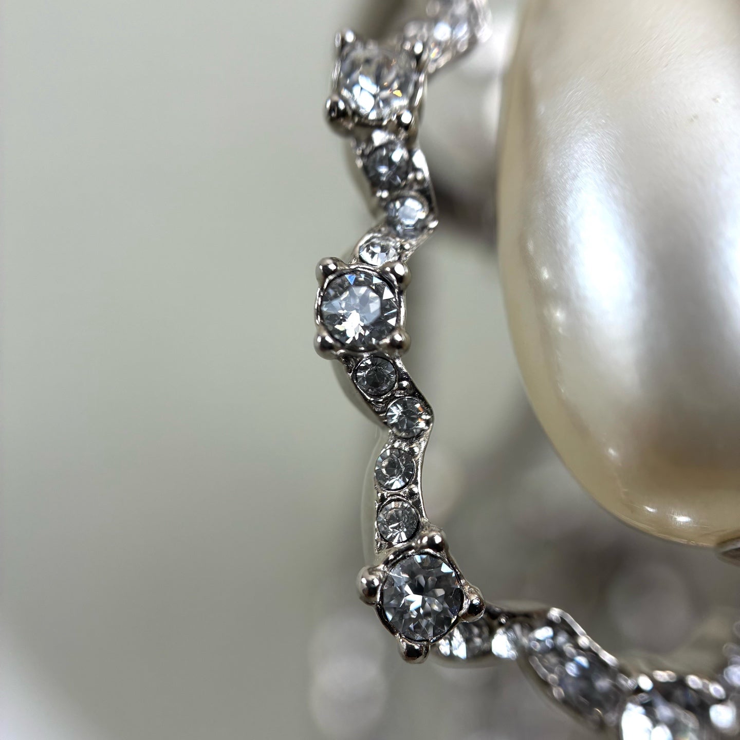 Chanel Crystal Pearl Double C Necklace, 99% New
