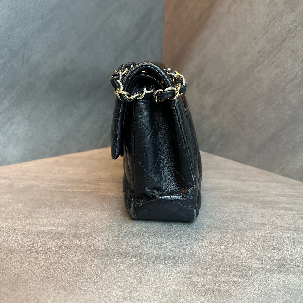 Chanel cf small black gold sheepskin chain bag, 18 kai, no card