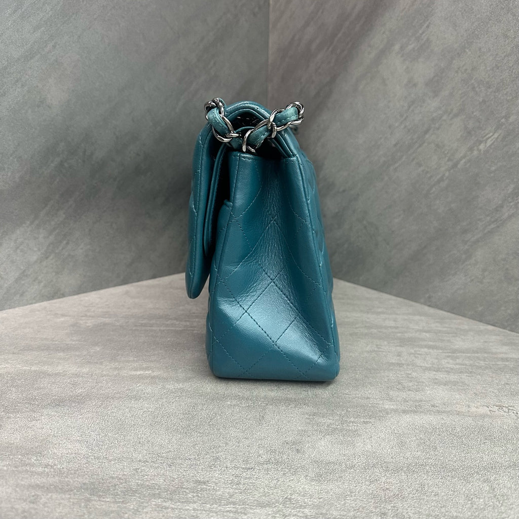 Chanel CF Jumbo Aqua Blue Silver Lambskin Chain Bag 15 Open Structure, Clean Interior.