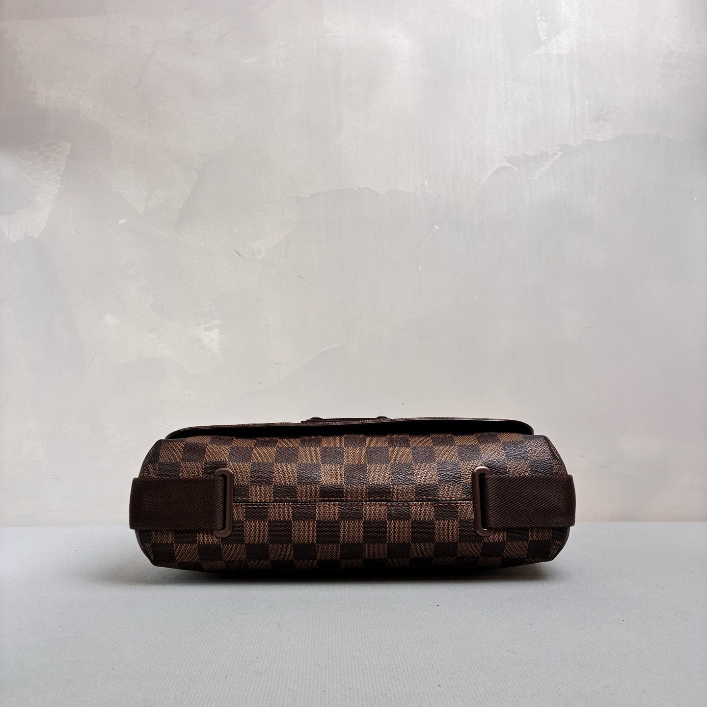 LV/Louis Vuitton Brown Checkered Men's Crossbody Bag 99% New Size 32*28