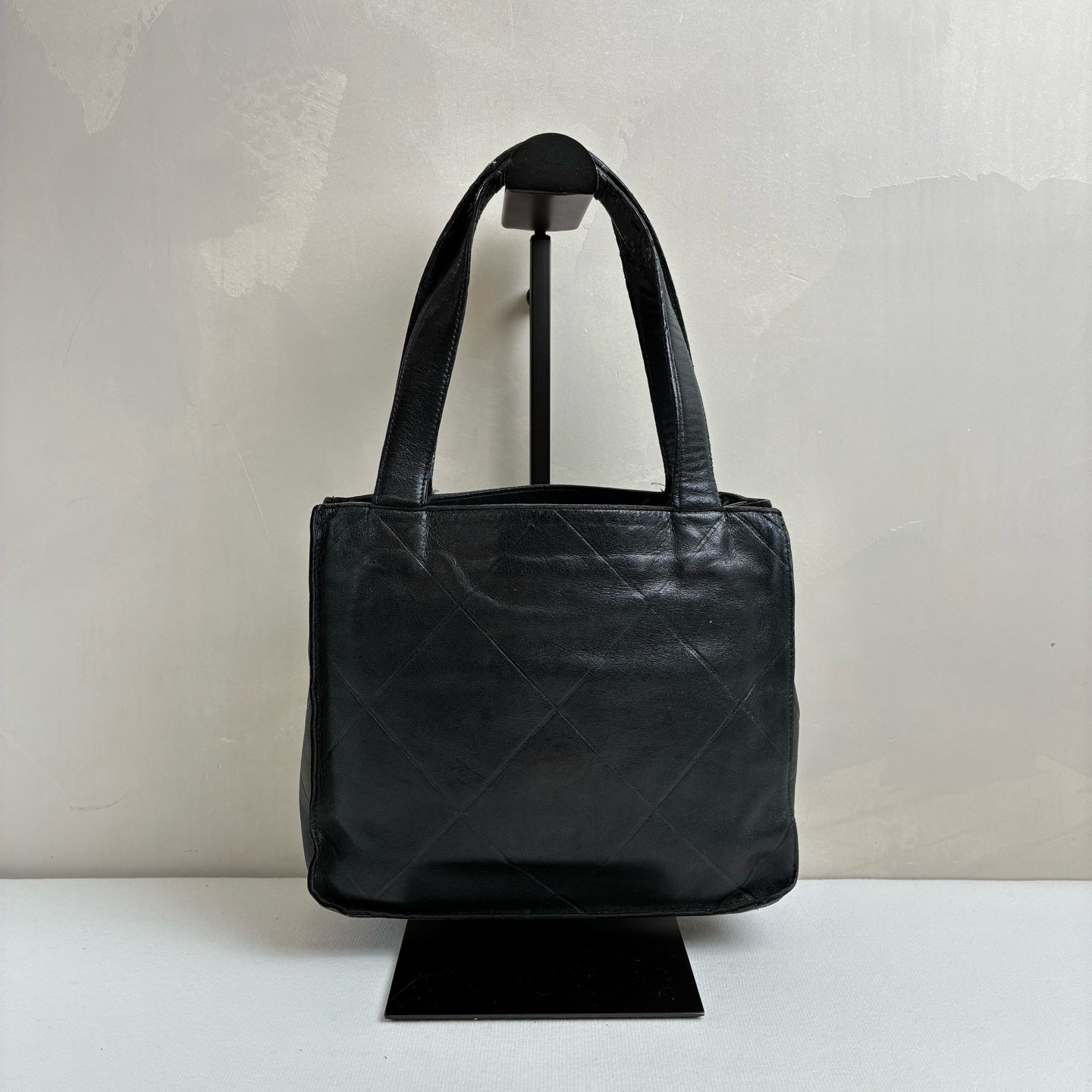 Chanel Vintage Second-Hand BOUTIQUE Series Large Diamond Quilted Tote Hobo Hippie Bag 22*18