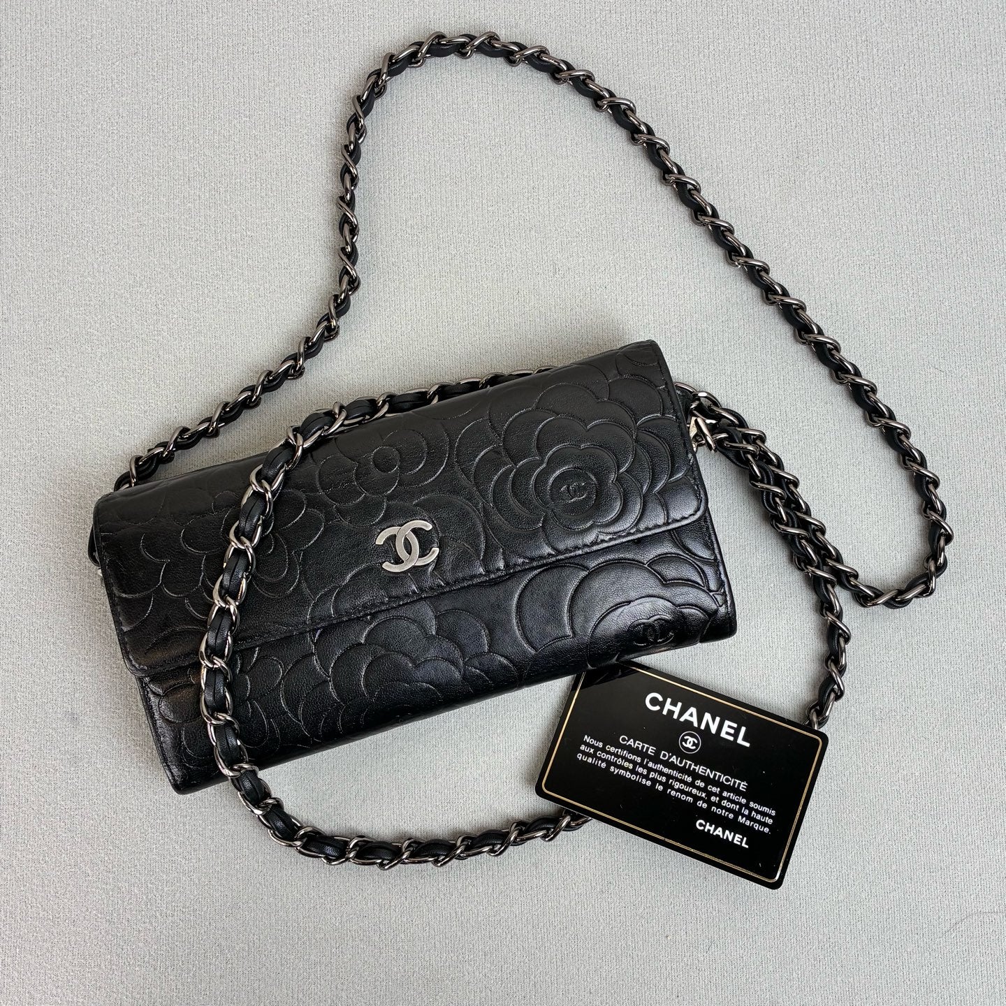 Chanel Camellia Crossbody Chain Bag 20 Opening With Card Classic Camellia Embossed Silver Interior Size 19.5*10