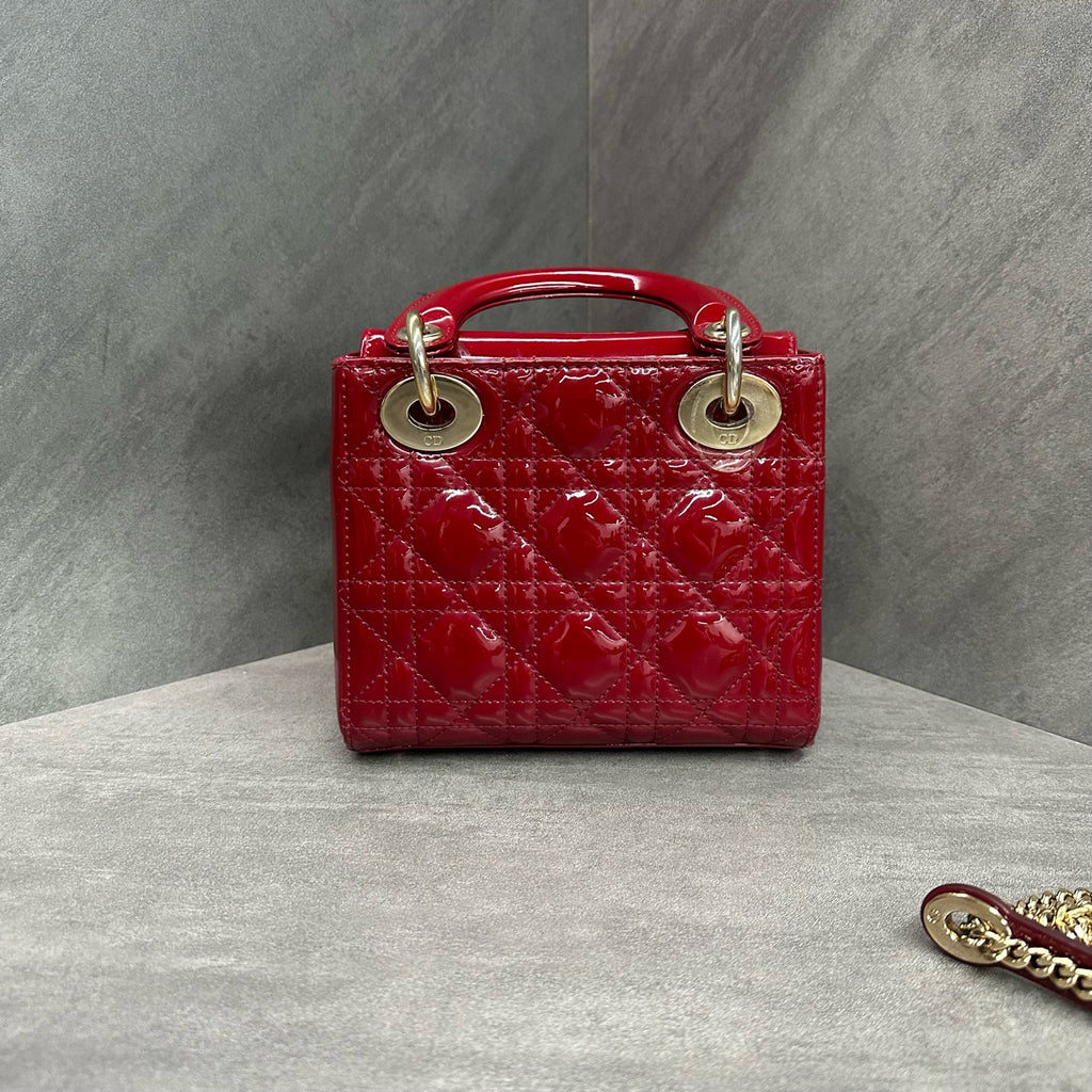 Dior Lady Dior Small 3-grid Red Gold Patent Leather Lady Dior Bag, 2020 serial code