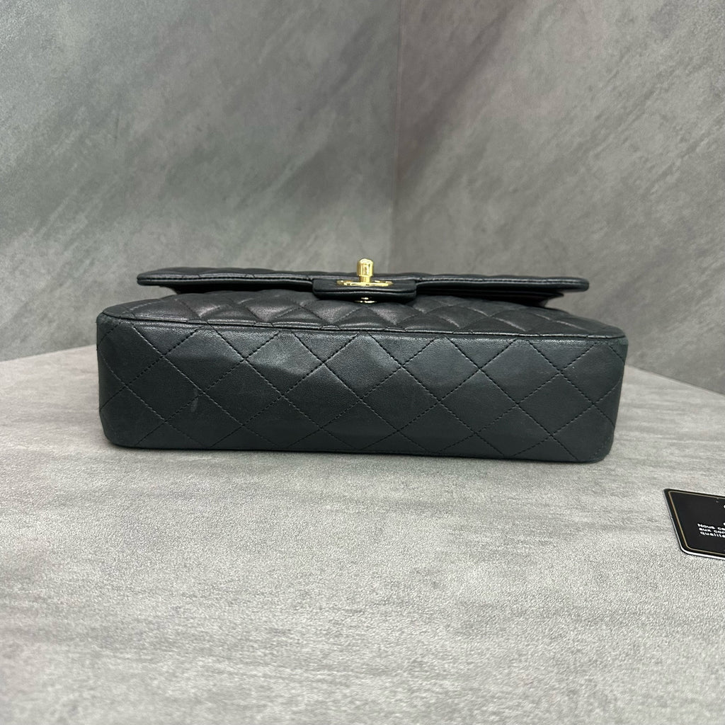 Chanel cf medium size black gold sheepskin chain bag, 13 opening with strap card