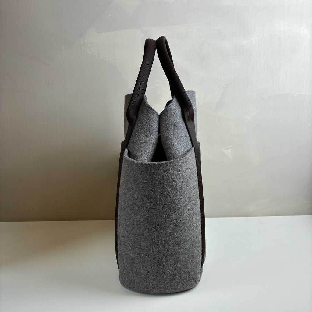 Hermès Groom Bag Gray Felt Equestrian Bag W Mark Shoulder Bag 99% New Size: 38*16*3