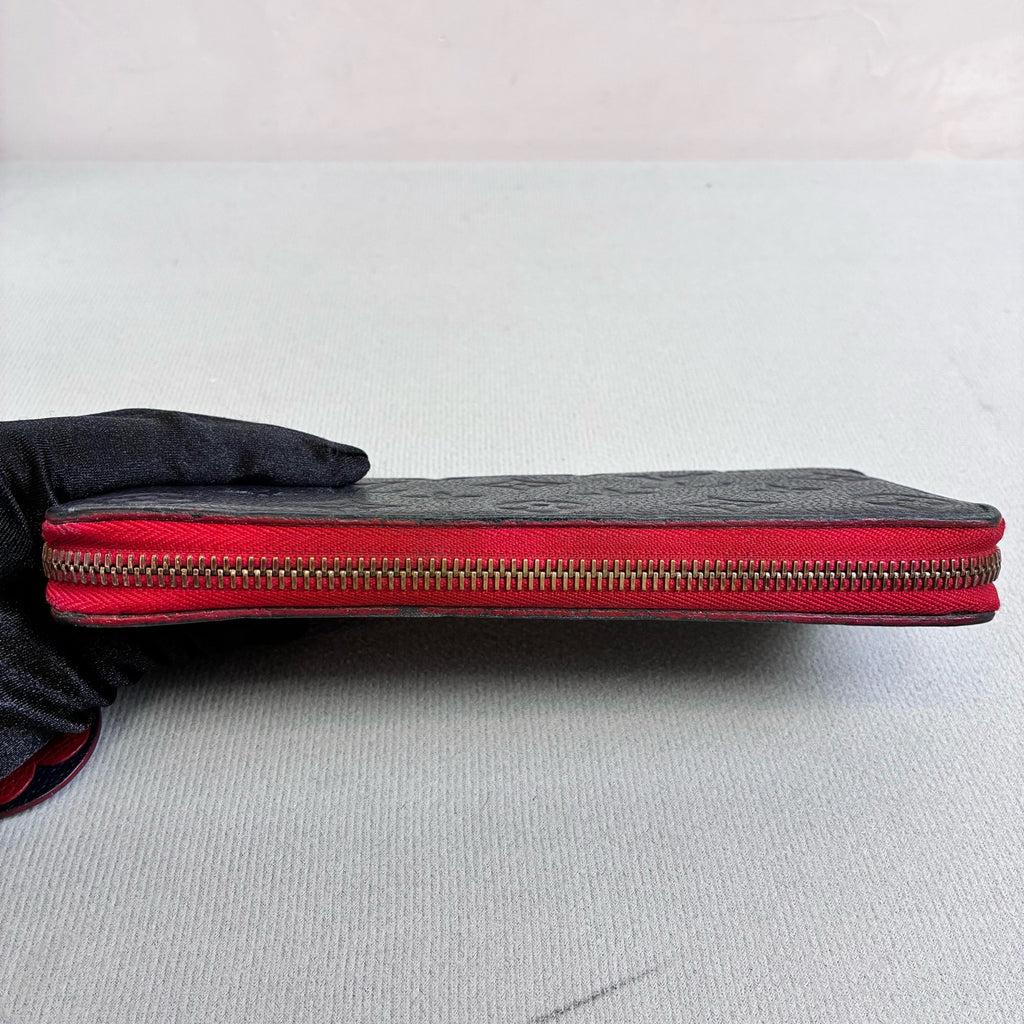 Louis Vuitton/LV 96 New CLÉMENCE Women's Wallet Dark Blue with Red Accents Size: 20*9