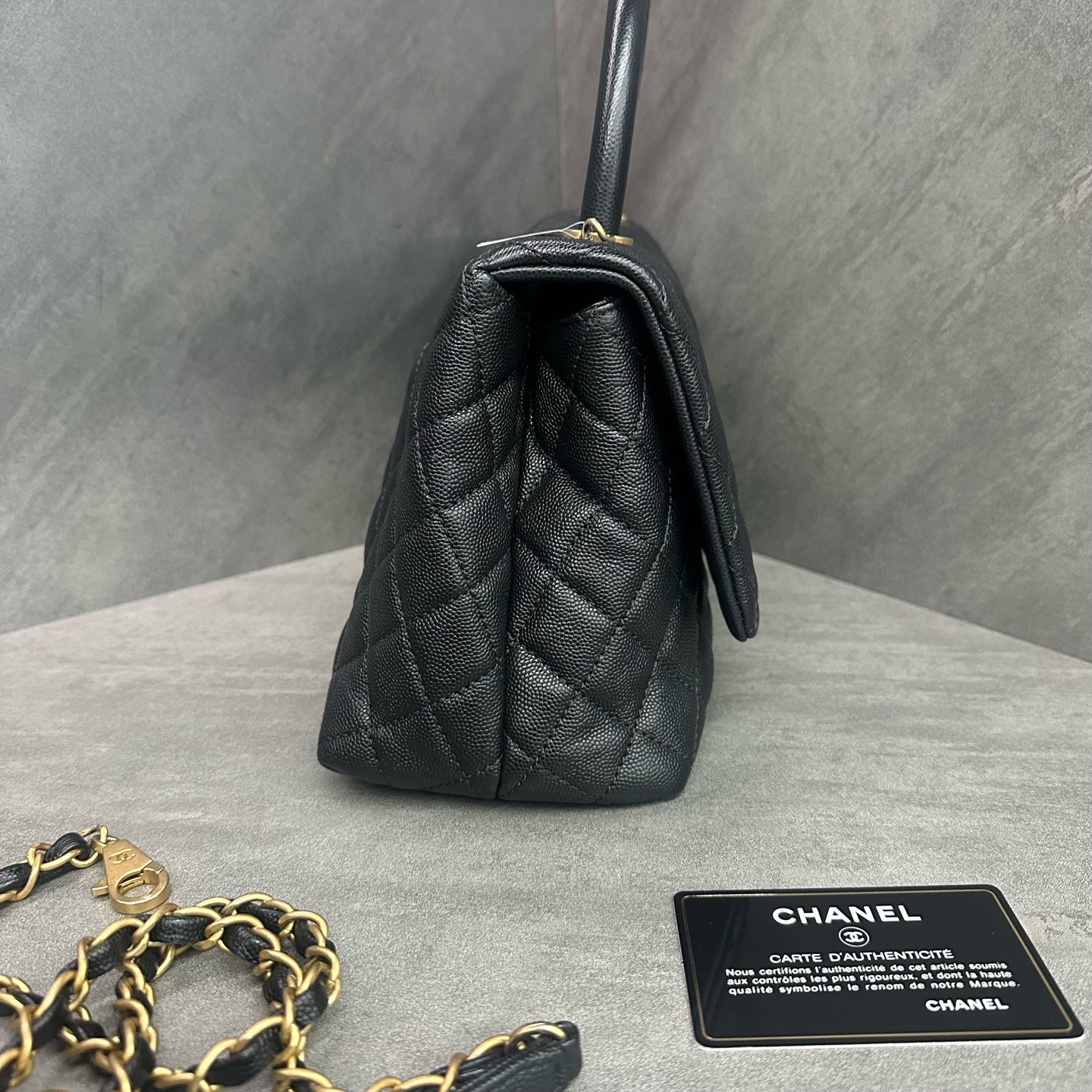 Chanel Coco Handle Medium Black-Gold Litchi Leather Chain Bag 25 with Card