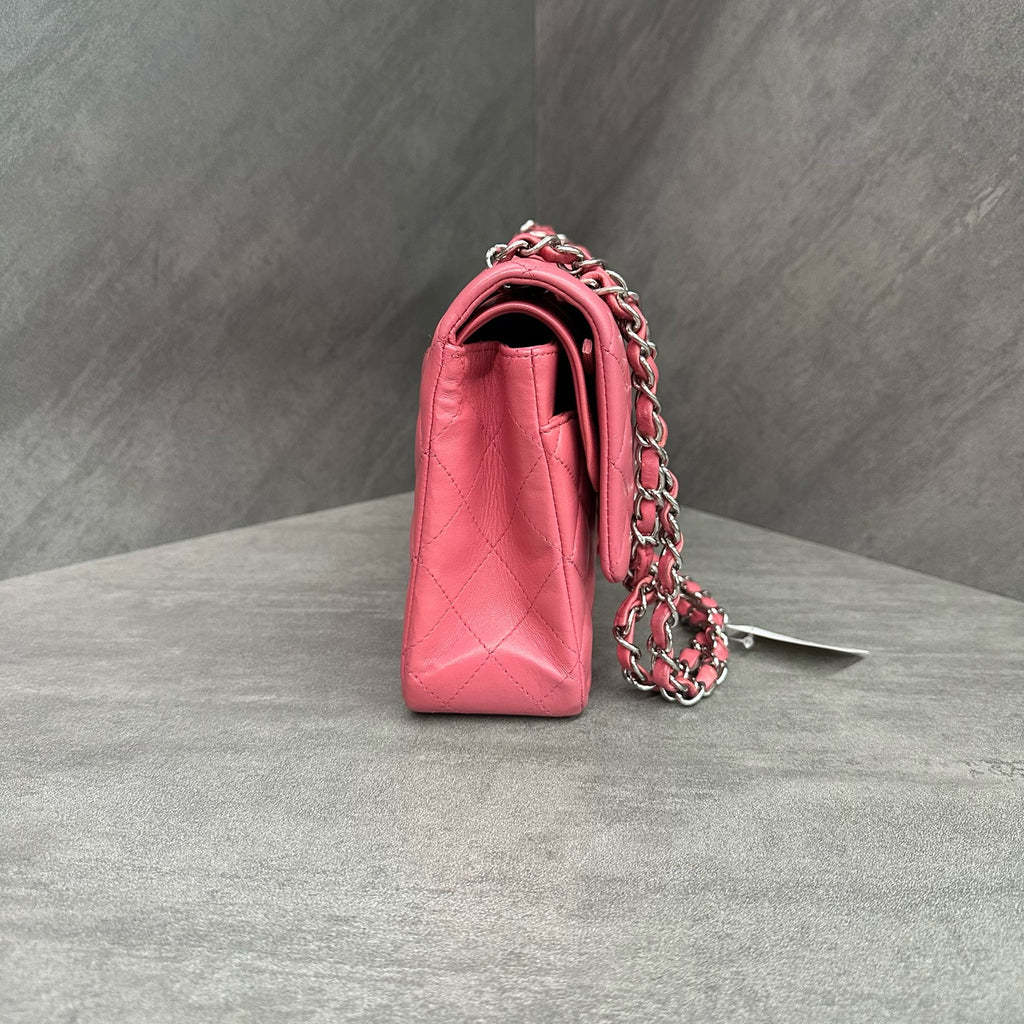 Chanel cf medium size pink silver sheepskin chain bag, 16K opening, three-dimensional display, clean inside