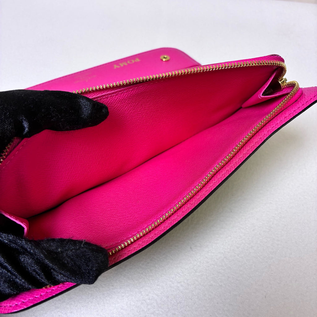 Louis Vuitton 98 New Seasonal Limited Edition Large V Long Wallet Size 21*11