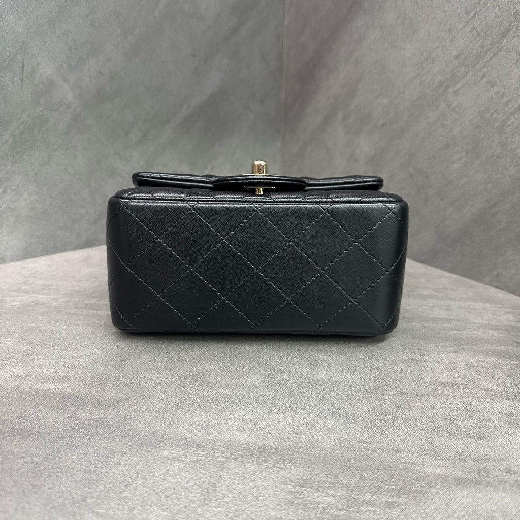 Chanel cf Fang Fattie black gold sheepskin chain bag Chip shape three-dimensional inside clean