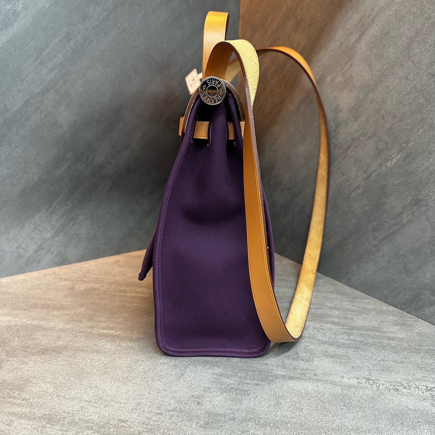 Hermes herbag31 canvas handbag frame with R engraving size: 31×25 Accessories: Small sub-bag key lock