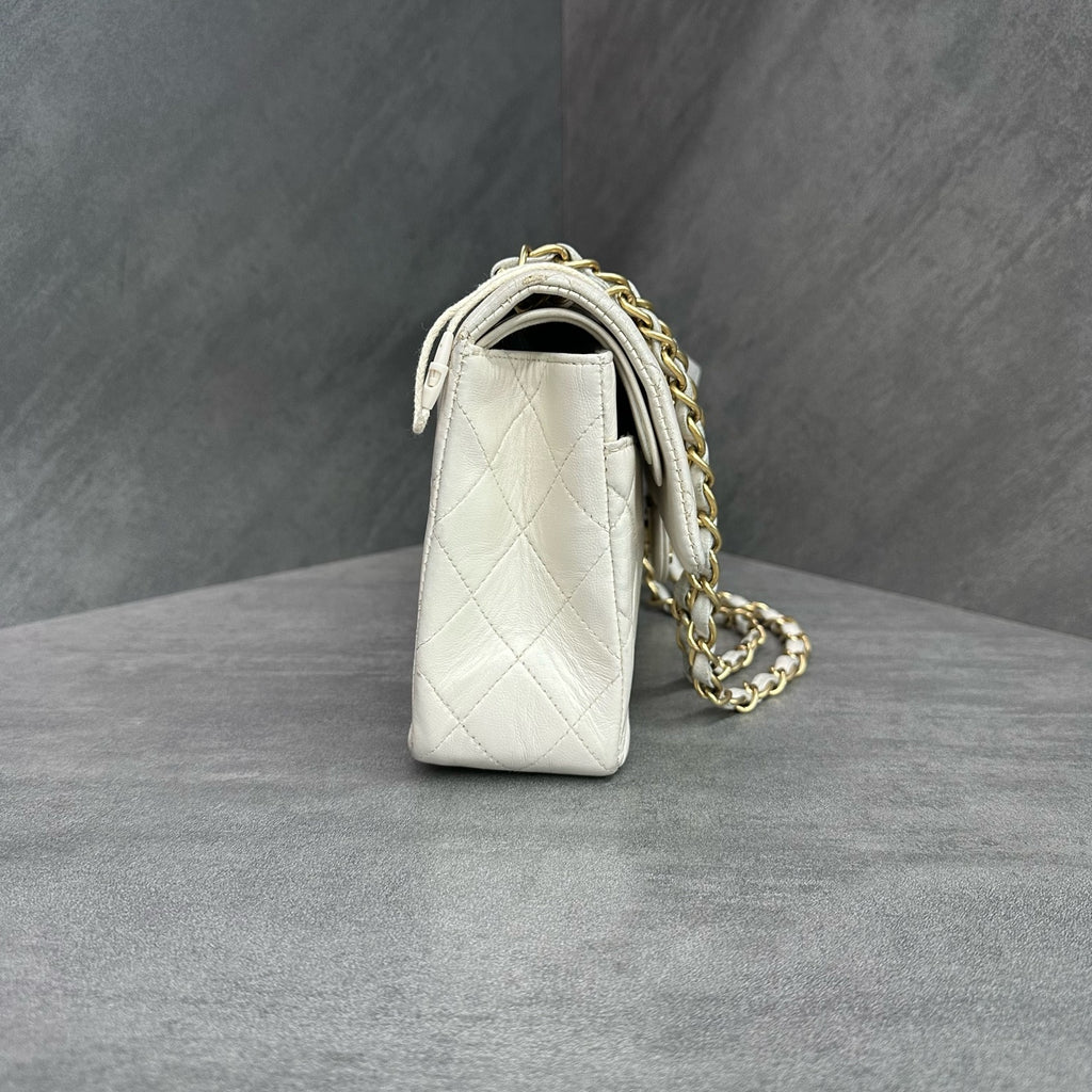 Chanel CF Small Vintage Model, White Gold Lambskin Chain Bag, 6-digit Serial, Structured Shape, Clean Interior