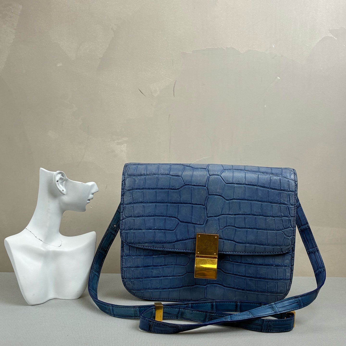 99% New CELINE Box Medium Fog Blue with Gold Hardware Matte Crocodile Leather Shoulder Crossbody Bag 2012 Size 24*18 12