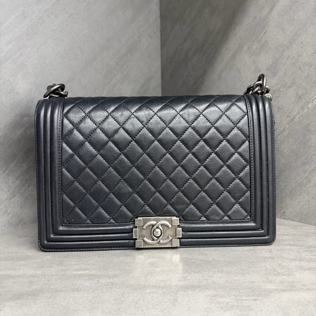 Chanel Le Boy medium-large black and silver calfskin bag, 19th series no card, structured shape, clean interior, original condition