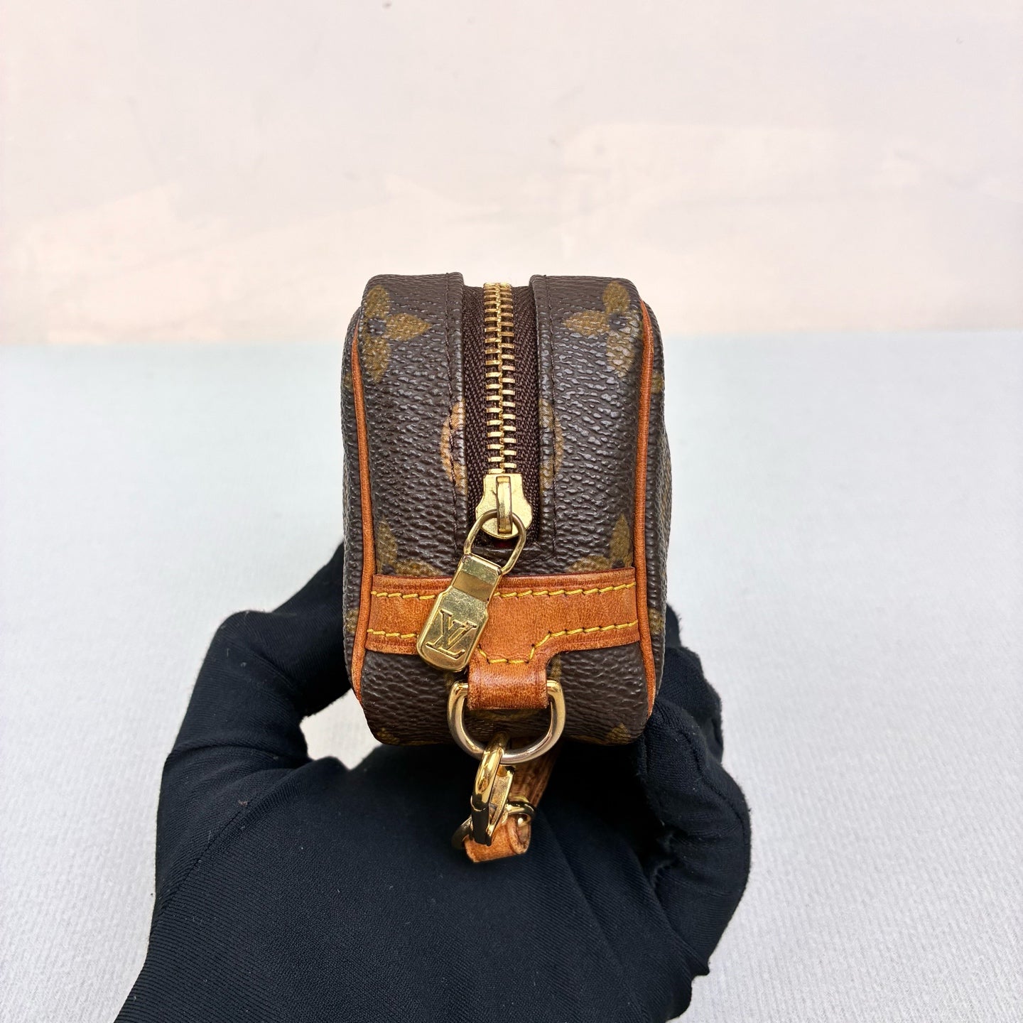 Louis Vuitton/LV Brown Monogram Tofu Block Clutch Bag Coated Canvas 99% New Size 11*8cm