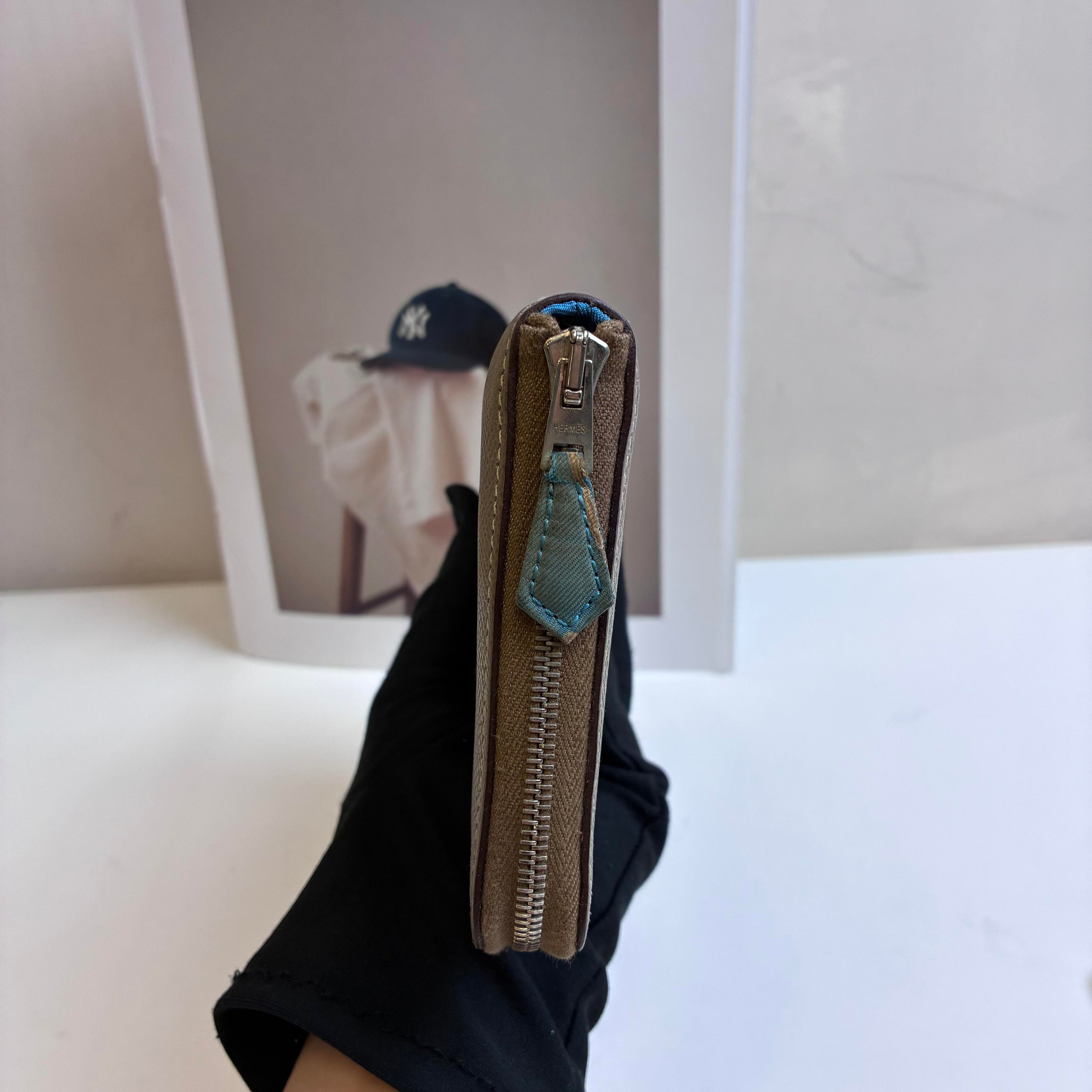 Hermès Silk in Series Long Wallet Size 20×11