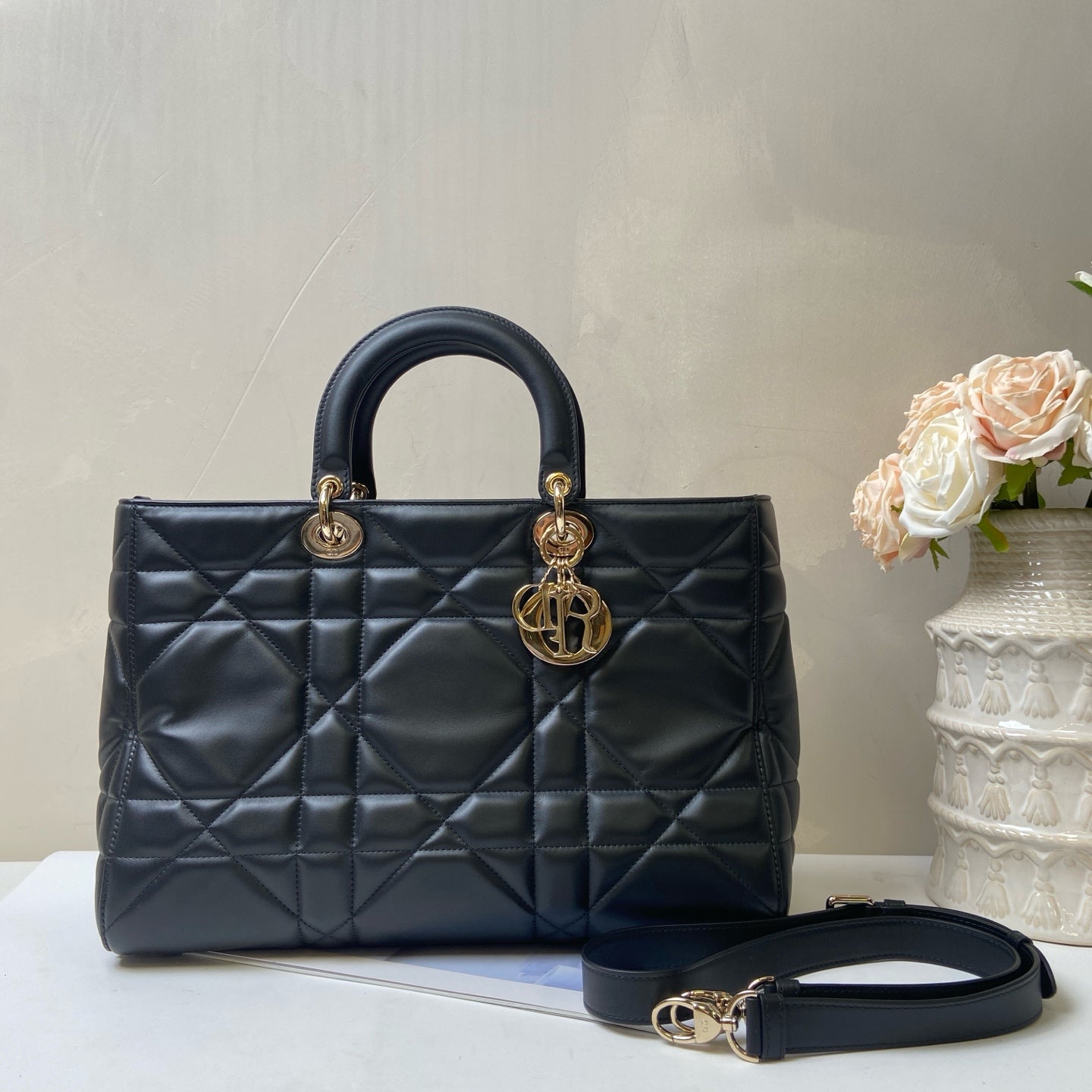 Dior Lady D-sire Diadem Bag 24-Year Shoulder Bag Black with Gold Hardware Pre-owned Condition Size 35*23 Accessories Included