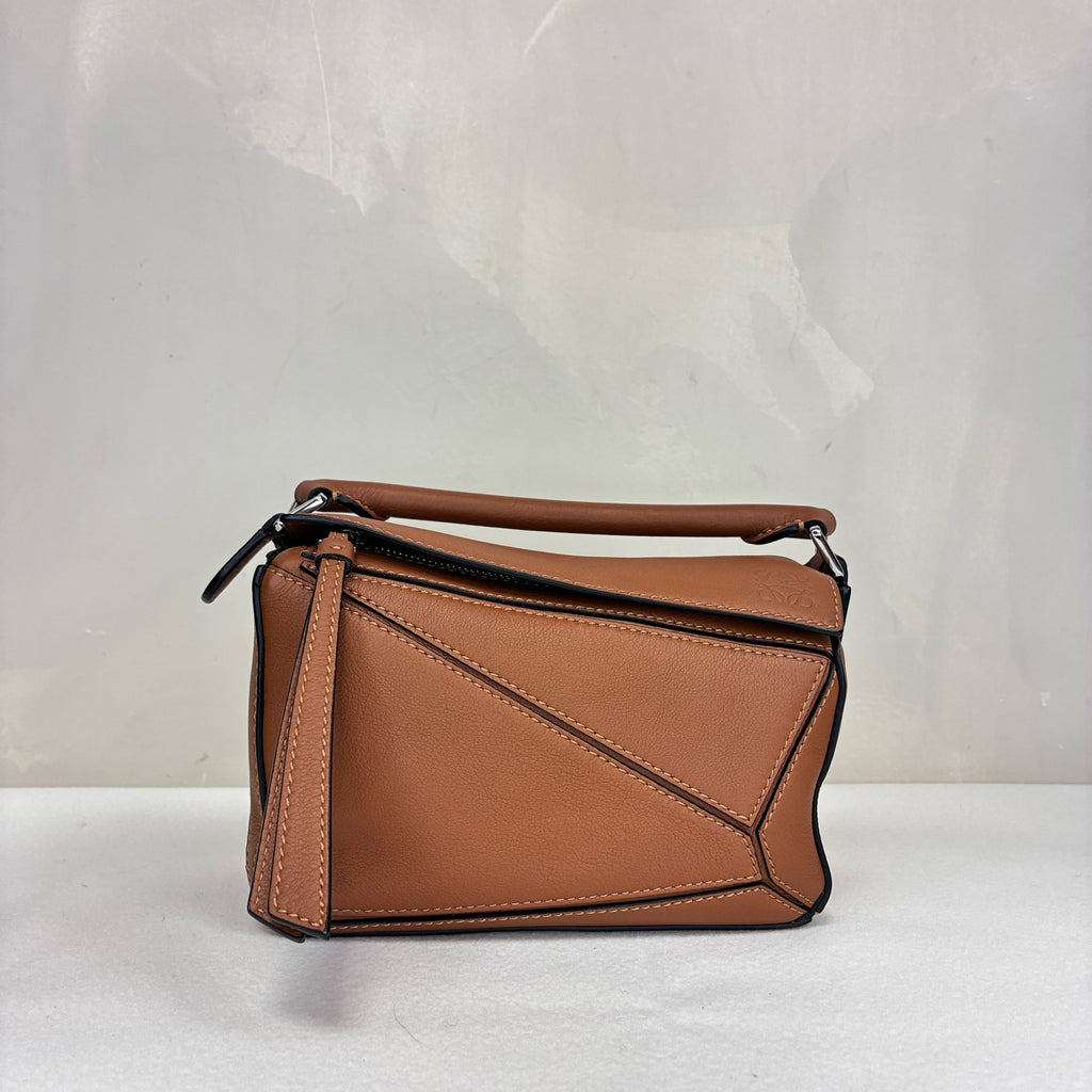 LOEWE 99% New Puzzle Mini Women's Bag Brown Leather with Removable and Adjustable Shoulder Strap