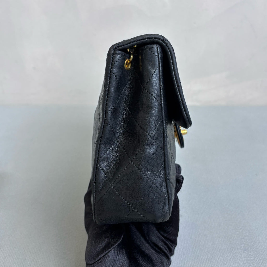 Chanel 9 New 1 Open Vintage Black and Gold Square Fatty Size 20*15