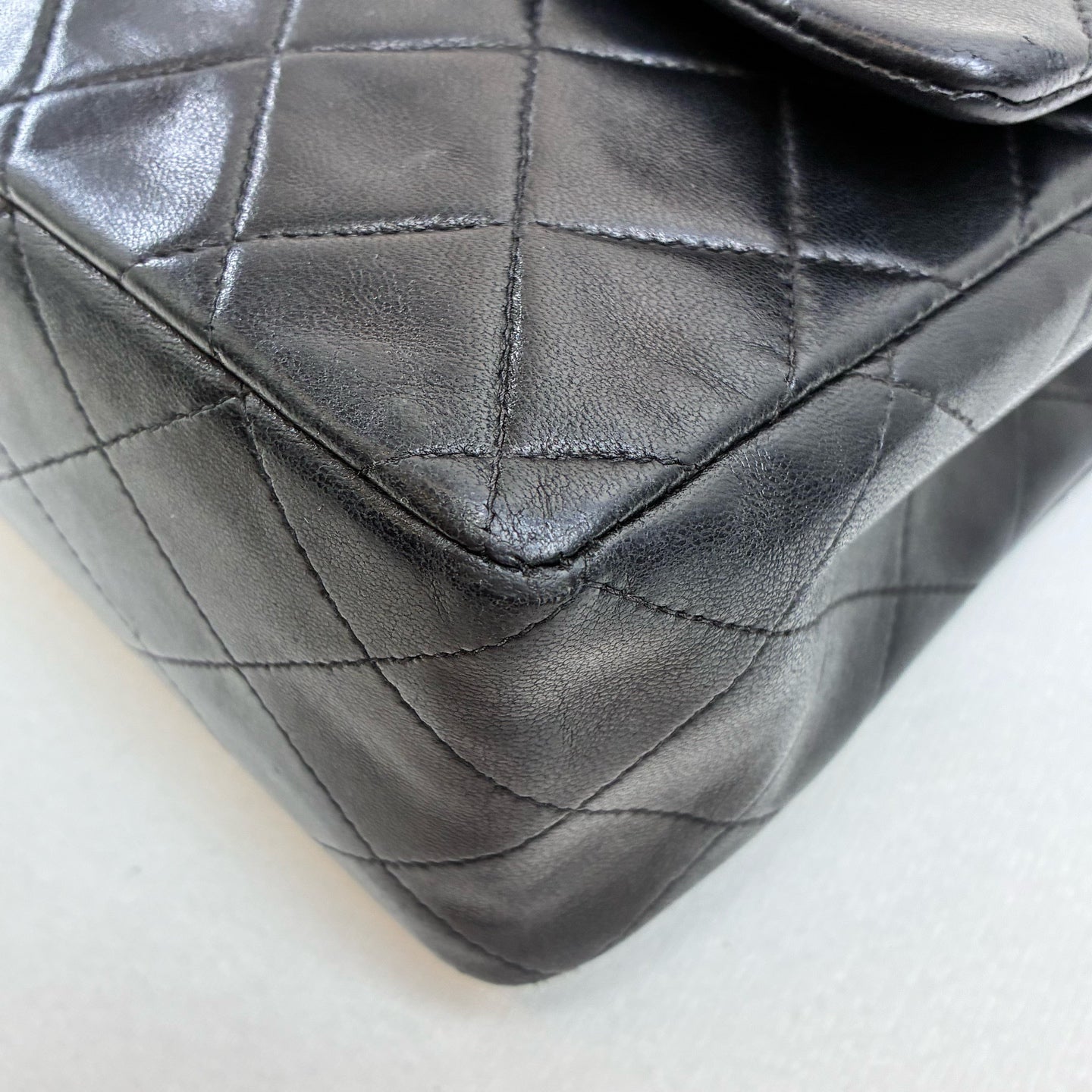 Chanel CF Medium Black and Gold Lambskin Chain Bag Classic Diamond Pattern Black and Gold Color Hardware Size 23*15