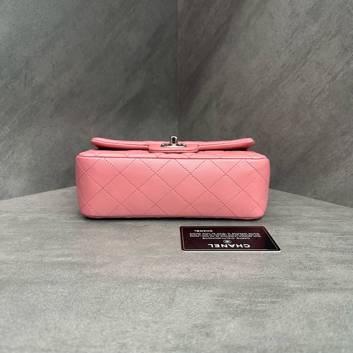 Chanel Mini Flap Bag in Pink and Silver Lambskin with Chain 18K Carrying Card, Structured Shape, Clean Interior