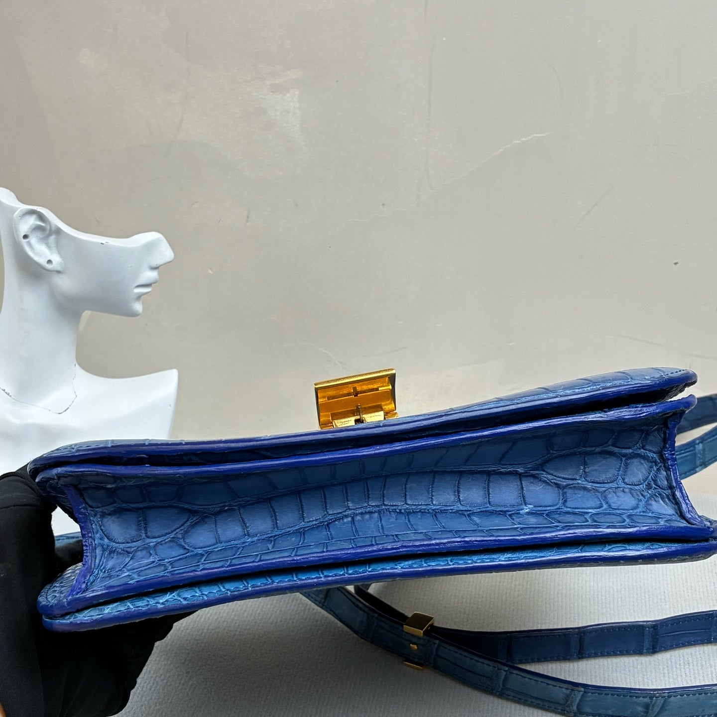 99% New CELINE Box Medium Fog Blue with Gold Hardware Matte Crocodile Leather Shoulder Crossbody Bag 2012 Size 24*18 12