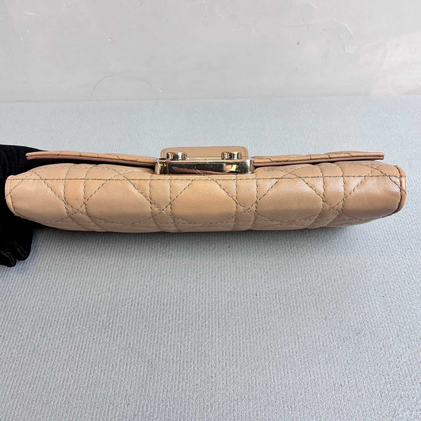 Dior 96 New Milk Tea Color Underarm Chain Bag Lambskin Size 19.5*10