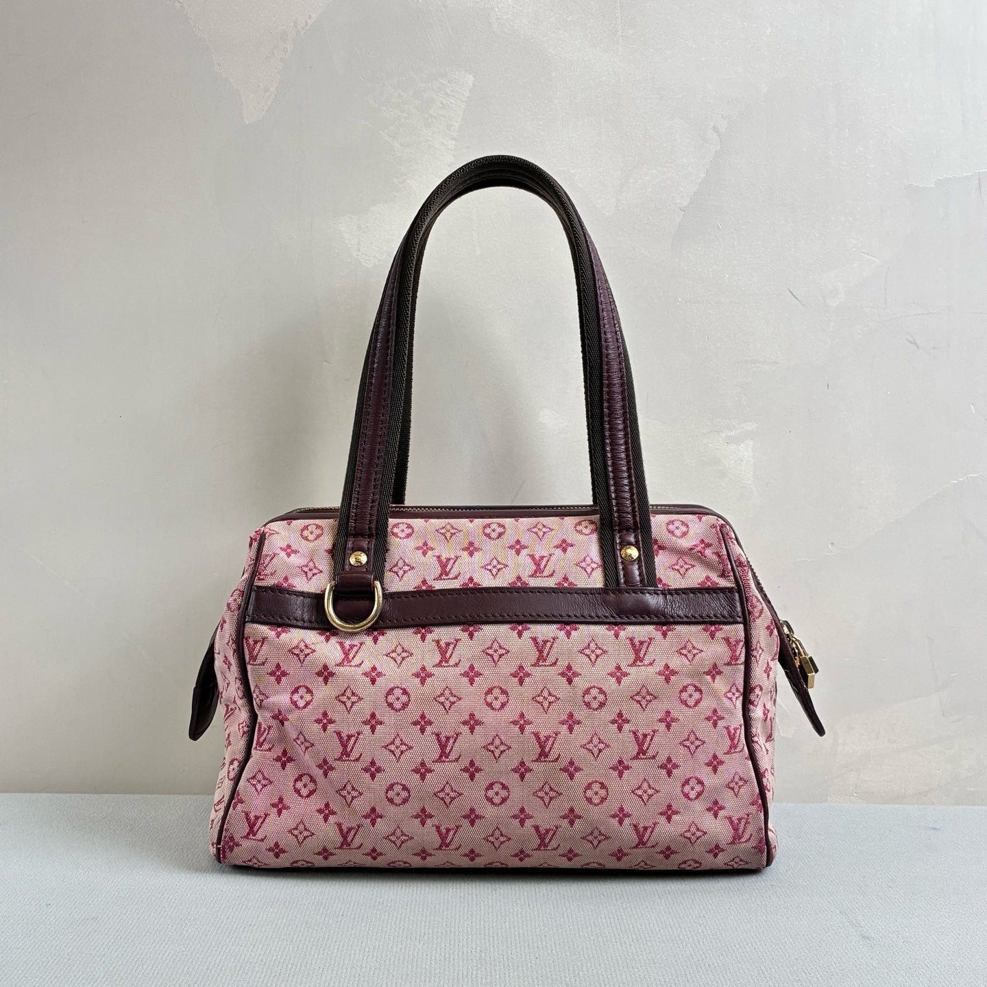 LV/Louis Vuitton 96% New Pink Denim Monogram Boston Handbag Size 27.5*18
