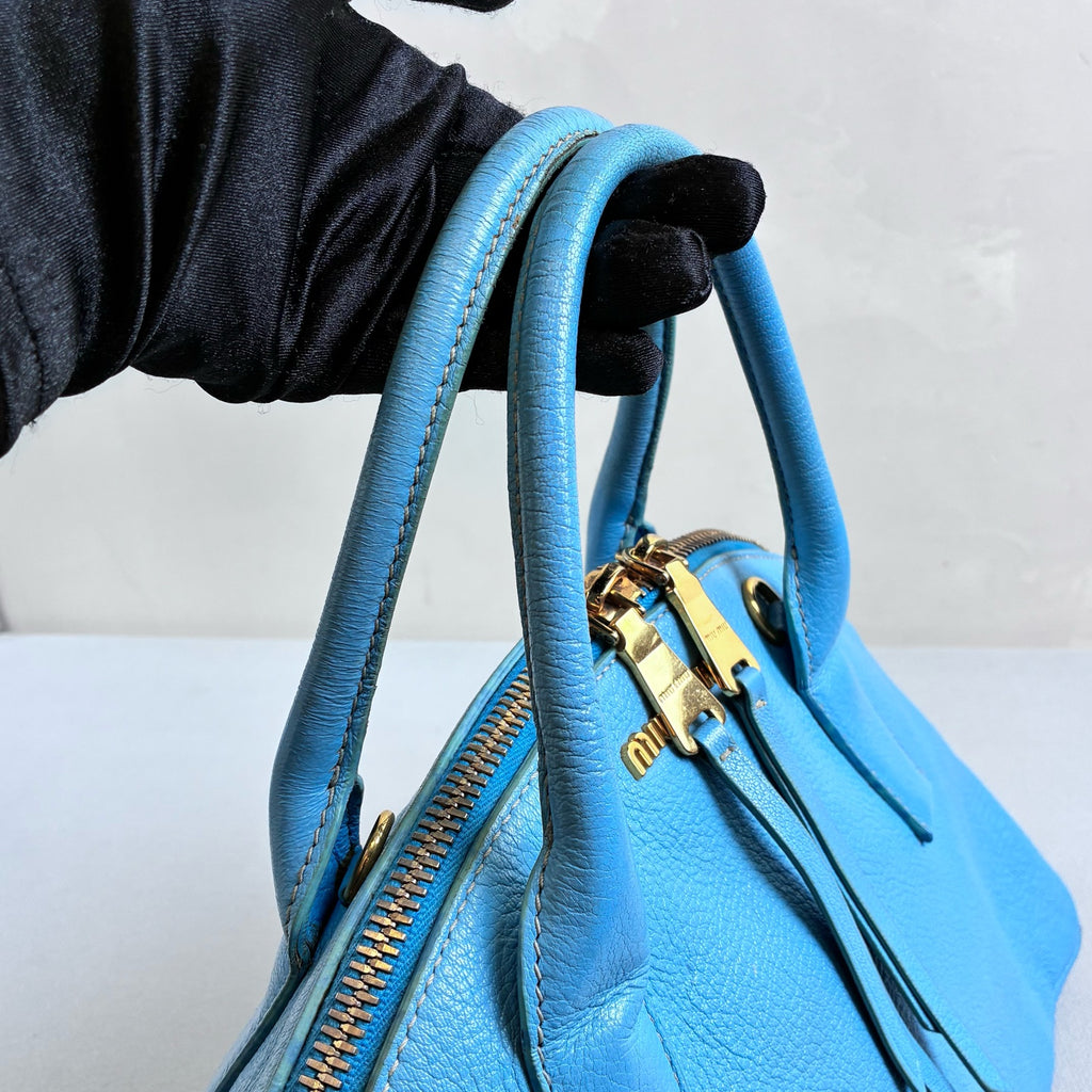 Miu Miu 95% new blue all-leather shell bag bowling bag size 39*21