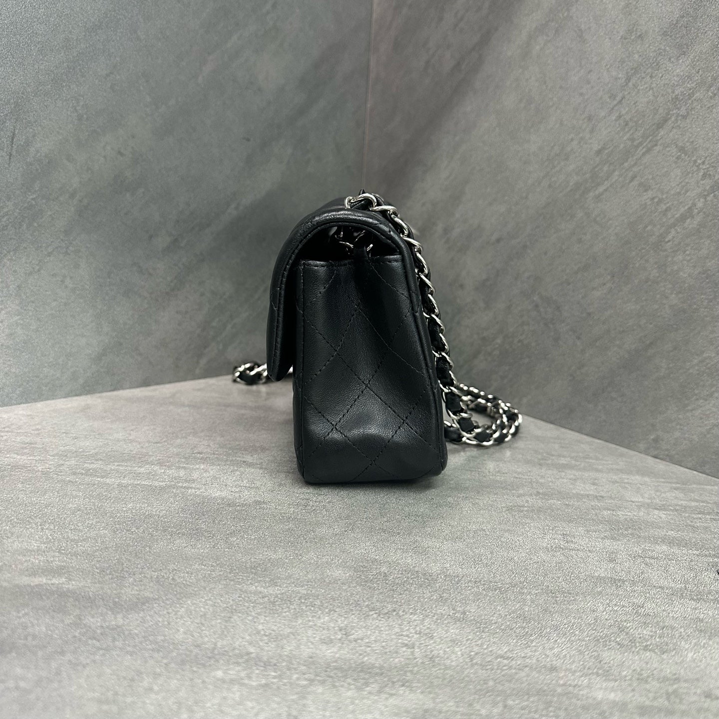 CHANEL CF Mini Black and Silver Lambskin Chain Bag 21 Opening with Card