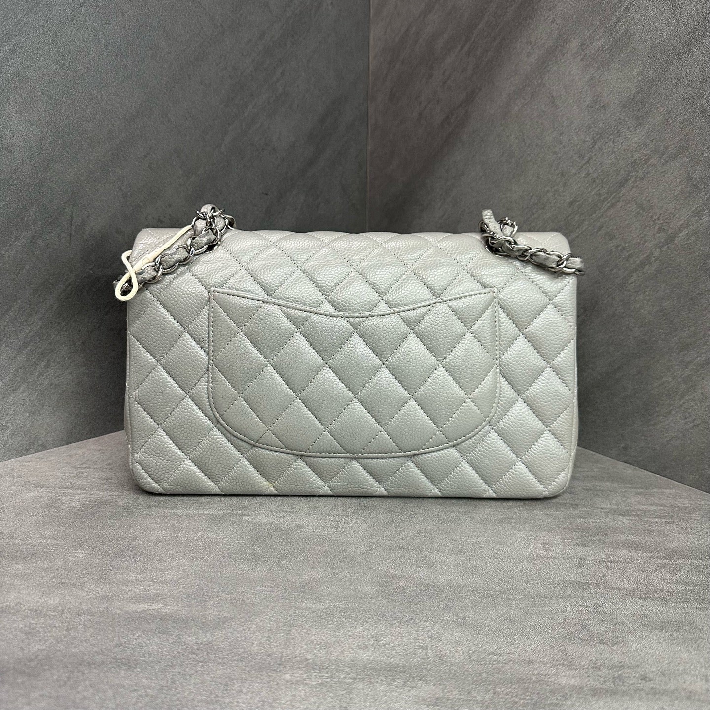 Chanel cf medium size grey silver-clasp lychee cowhide chain bag, 19 opening, card-free, three-dimensional
