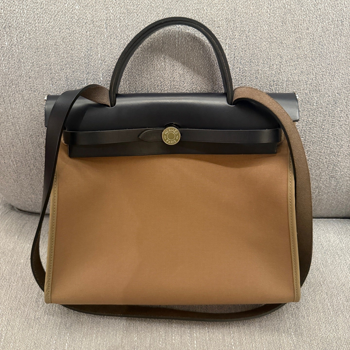 Hermes Hebag 31 C engraved
