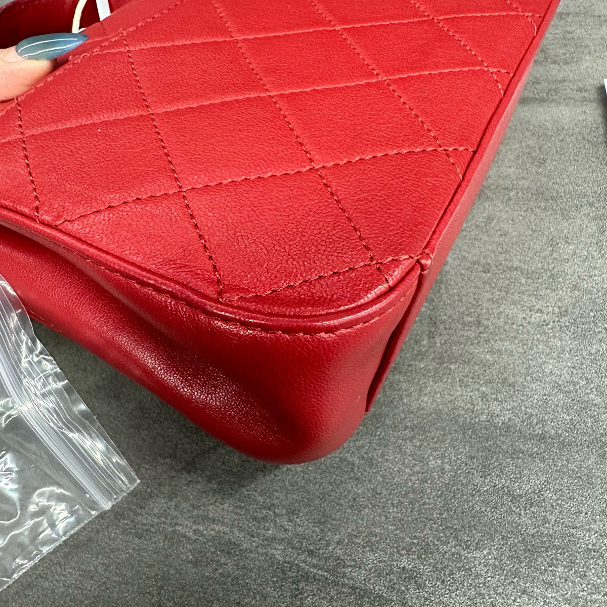 Chanel 19 Bag Red with Gold Hardware Lambskin Messenger Handbag Crossbody Bag 28 Opening with Card and Receipt