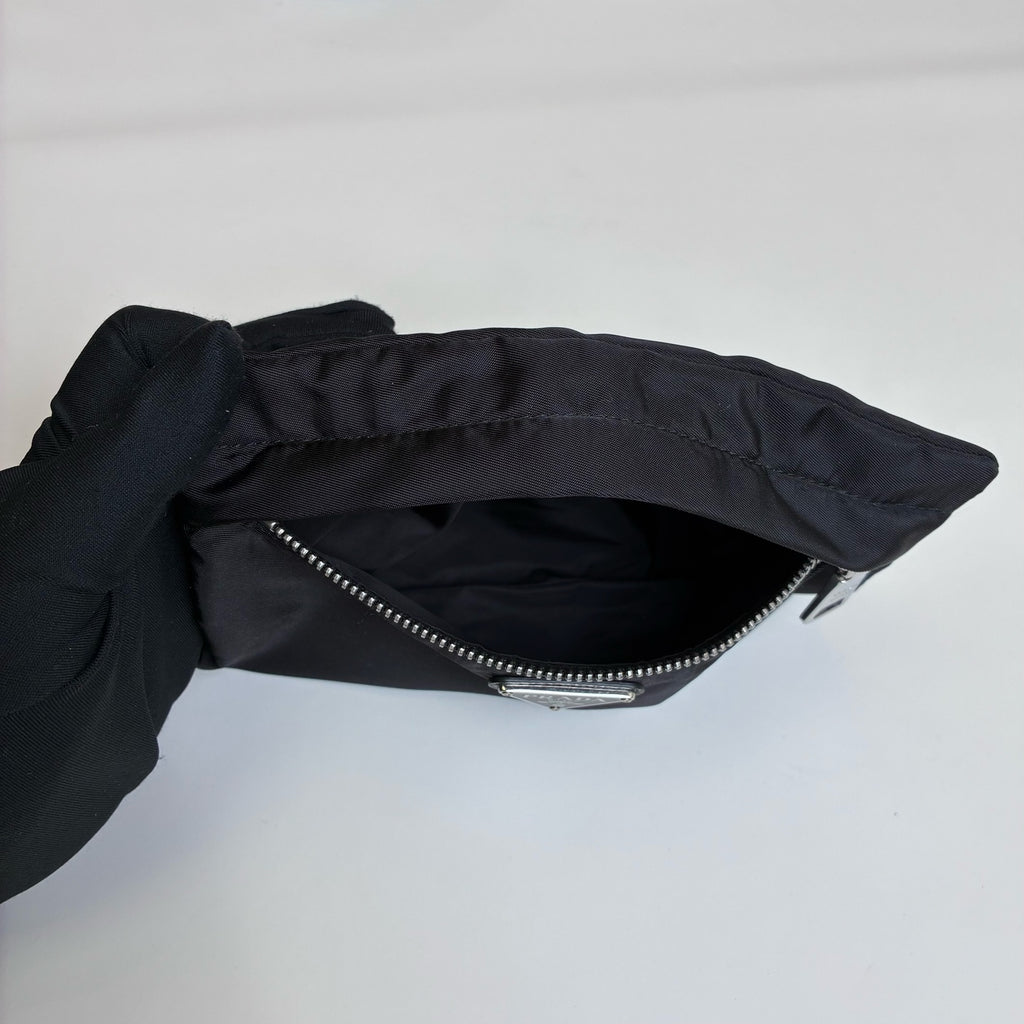 Prada Gemini Nylon Crossbody Bag Waist Bag 99% New Large Size 18.5*12 Small Size 14*12