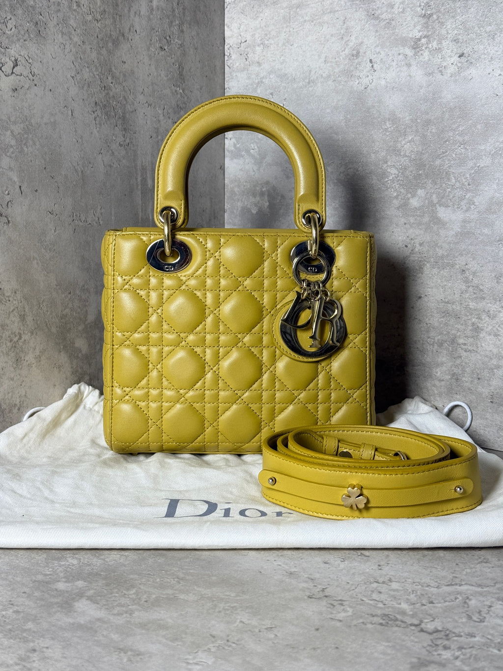 Dior Four-grid Shoulder Bag, yellow with gold-tone hardware, made of lambskin, new style, structured silhouette, clean interior, 2019 serial code, original condition, in stock at a favorable price