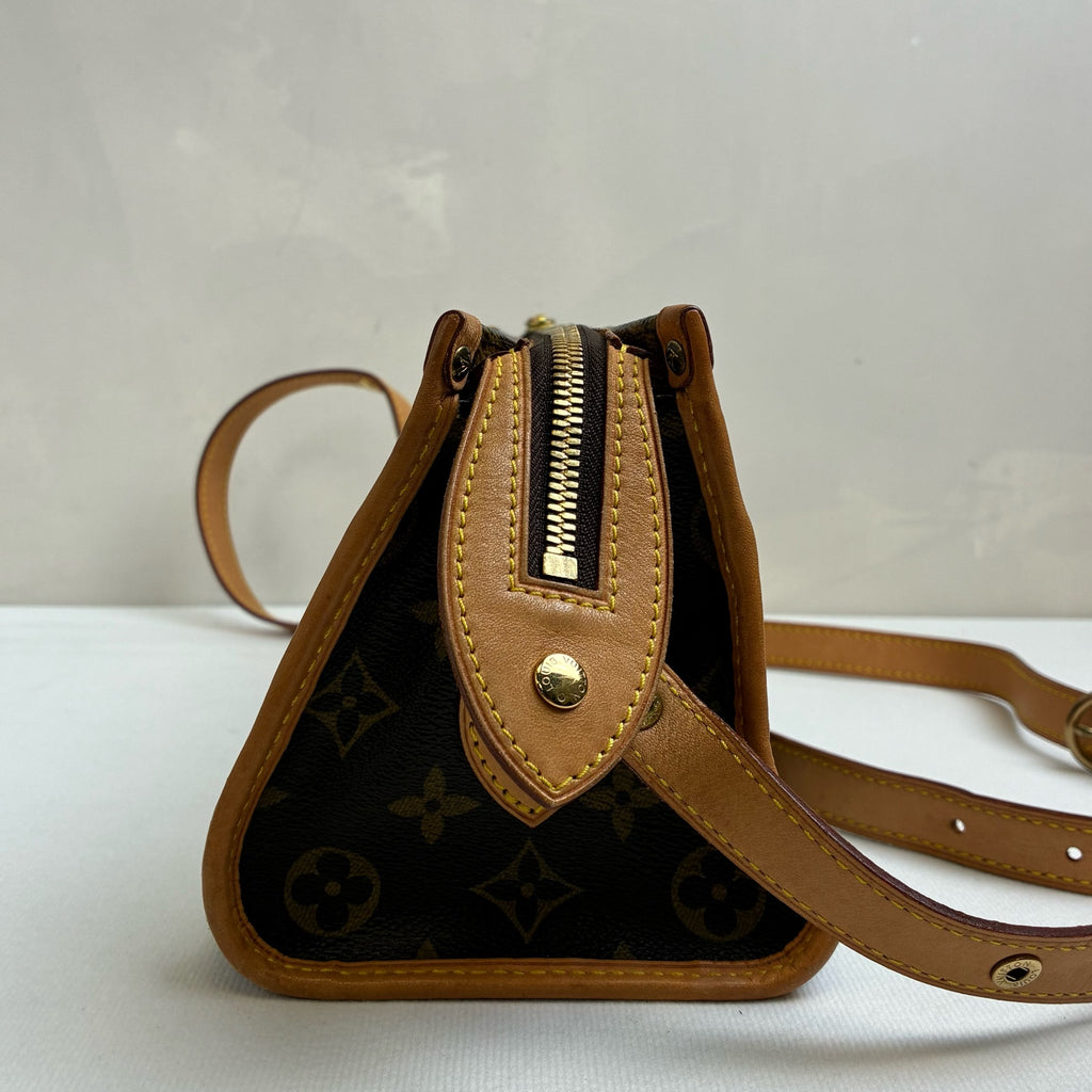 LV/Louis Vuitton Monogram Triangular Gold Ball Bag, Classic Popincourt Series Vegetable-Tanned Leather Shoulder Strap Crossbody Bag 2005, 98% new.