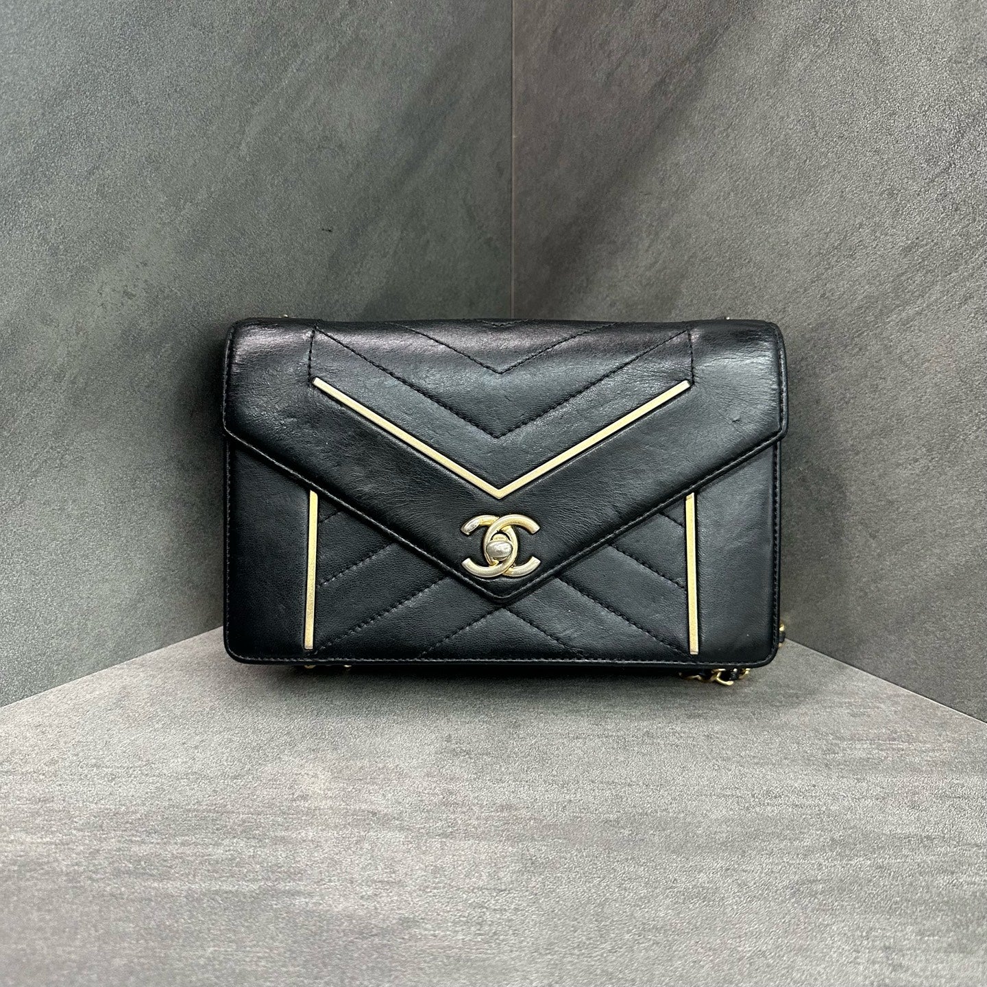 Chanel Black and Gold Envelope Chain Bag, 24 series, base length 21cm