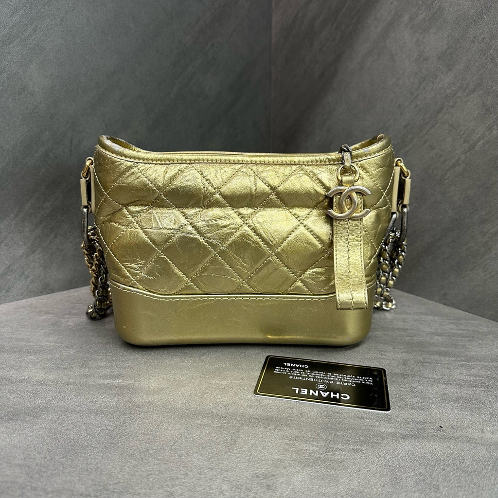 Chanel / 香奈儿 Wanderer Small Flap Bag Gold Small Flap Bag 24k Open with Card