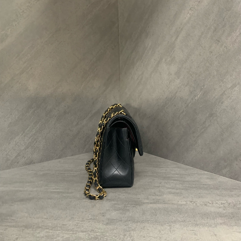 Chanel Black Gold Lambskin CF Small Chain Shoulder Bag, size: 23×15, versatile black and gold, microchipped, perfect bag shape