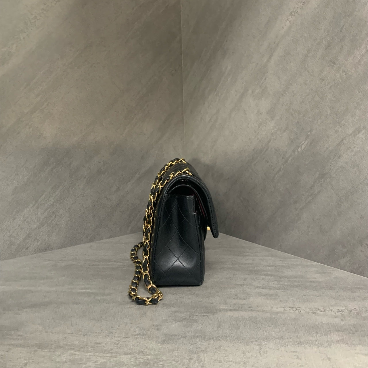 Chanel Black Gold Lambskin CF Small Chain Shoulder Bag, size: 23×15, versatile black and gold, microchipped, perfect bag shape