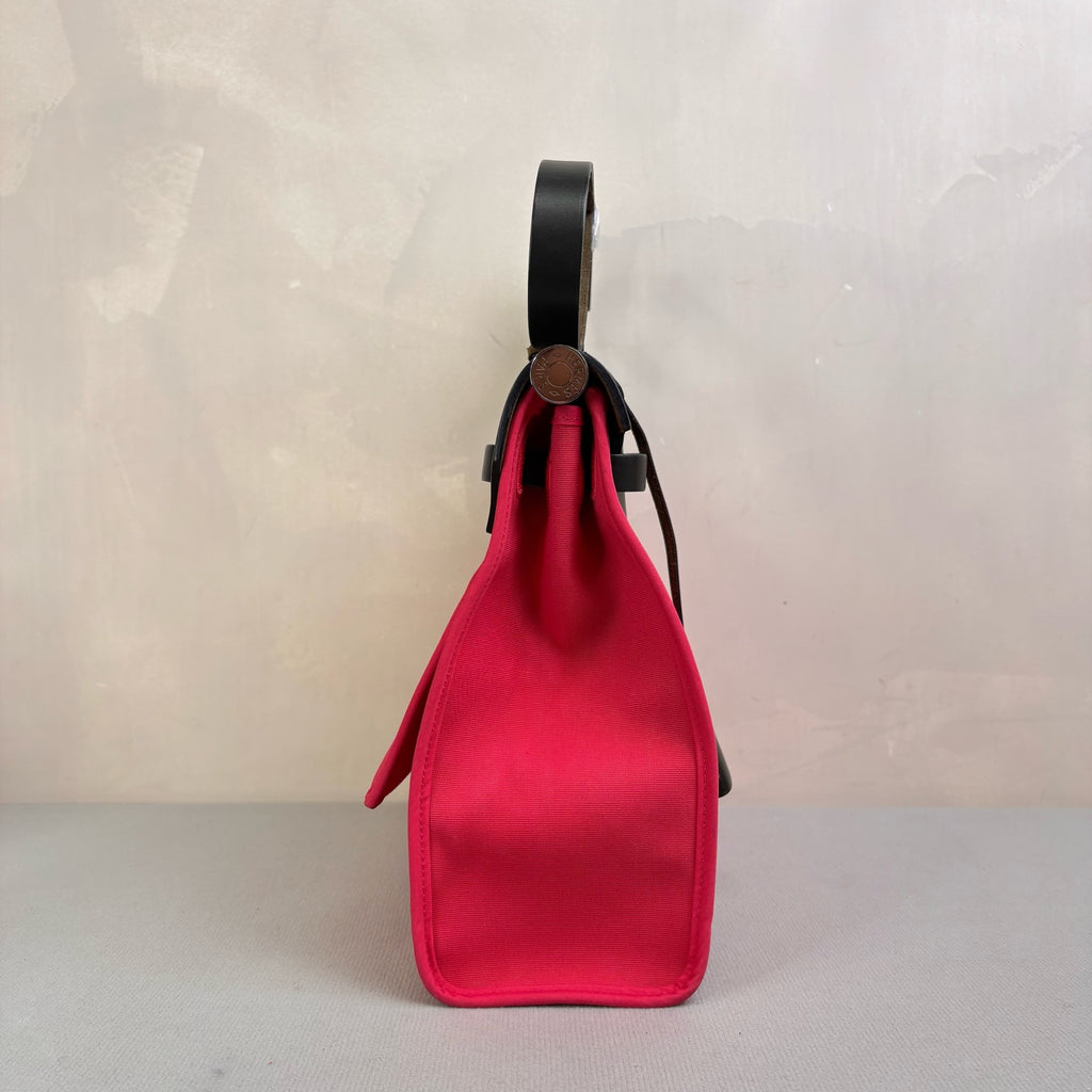 99% new Hermès C-engraved Herbag 31 canvas and leather combination, Azalea Red, crossbody bag 31*25.