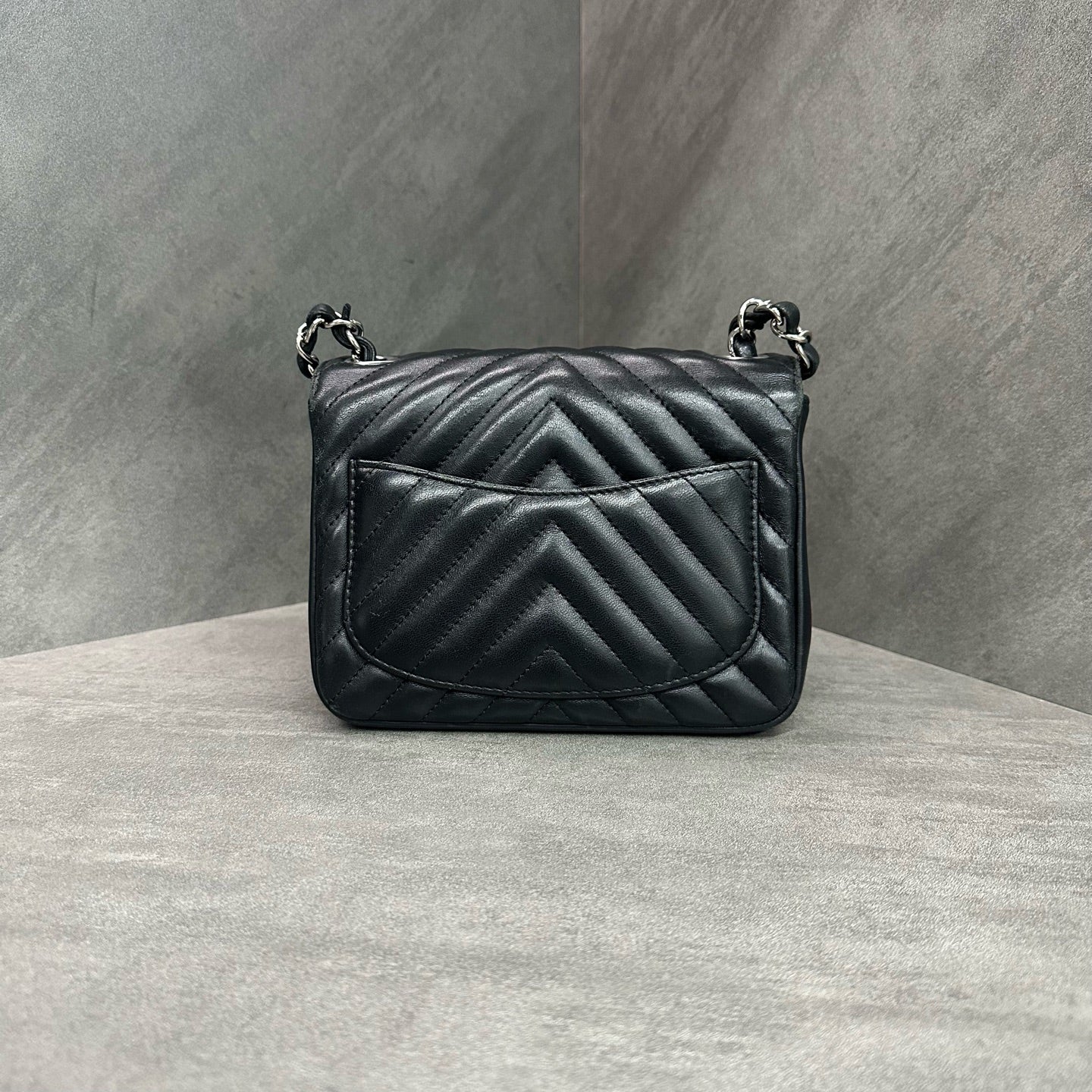 Chanel CF Square Chunky Black and Silver V-Quilted Lambskin Chain Bag 30, Structured Shape, Clean Interior