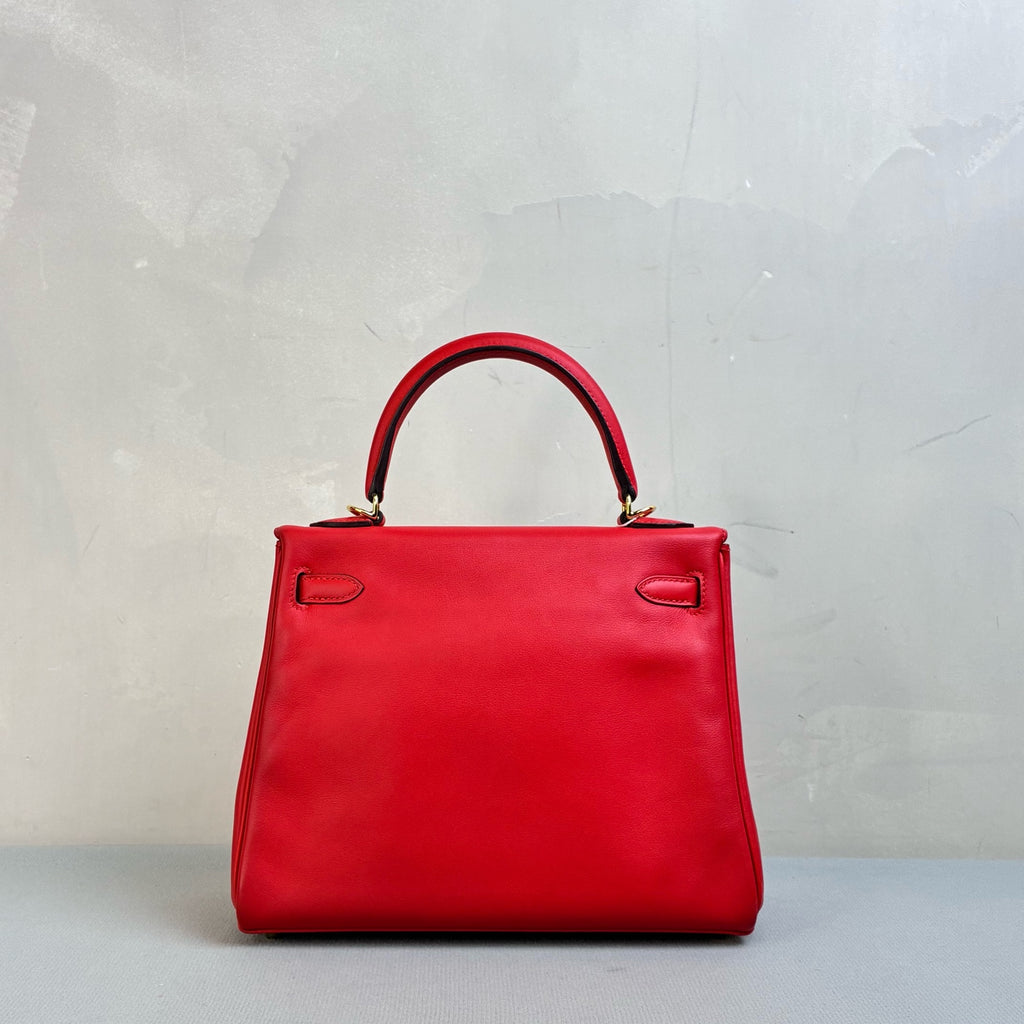 Hermès Kelly 25 A Stamp Tomato Red with Gold Hardware, Swift Leather, 99% New, Size 18*23 cm